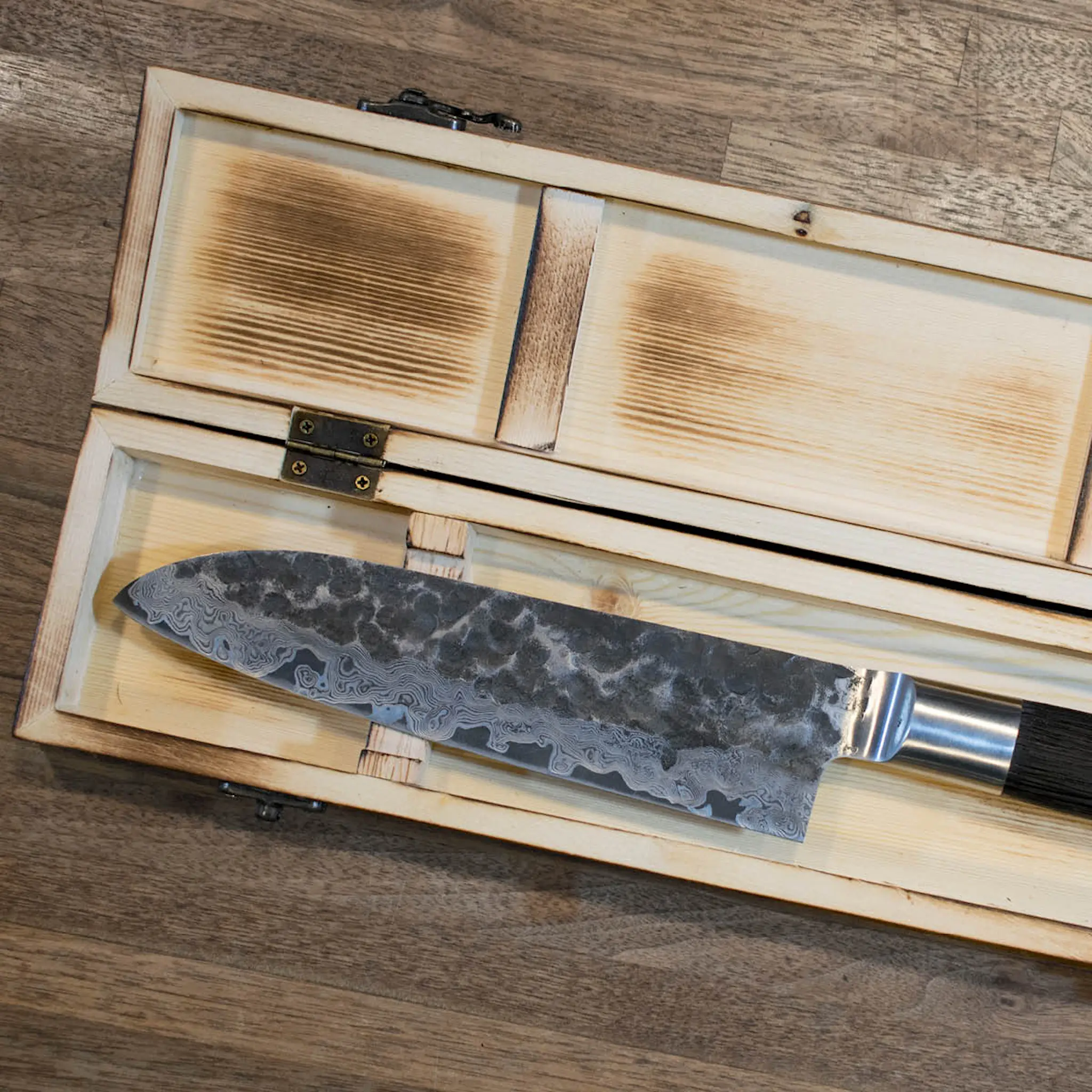 Satake Kuro Santoku Veitsi 18 cm