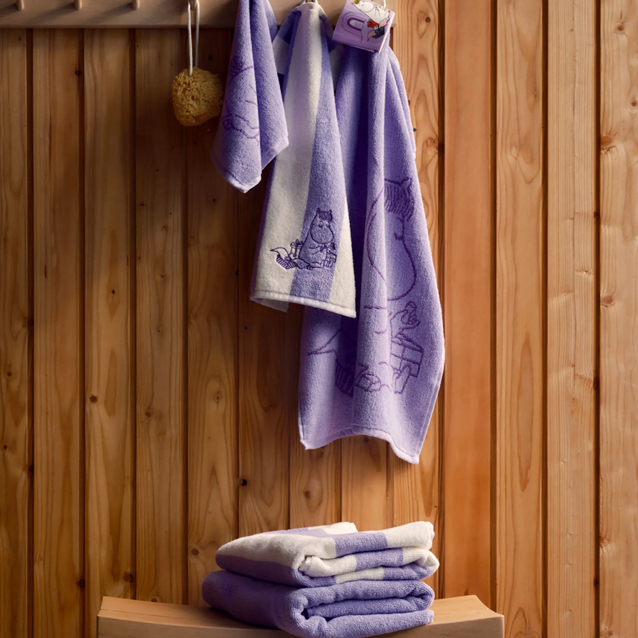 Moomin Arabia Mummi håndkle 50x70 cm Snorkfrøken lilla