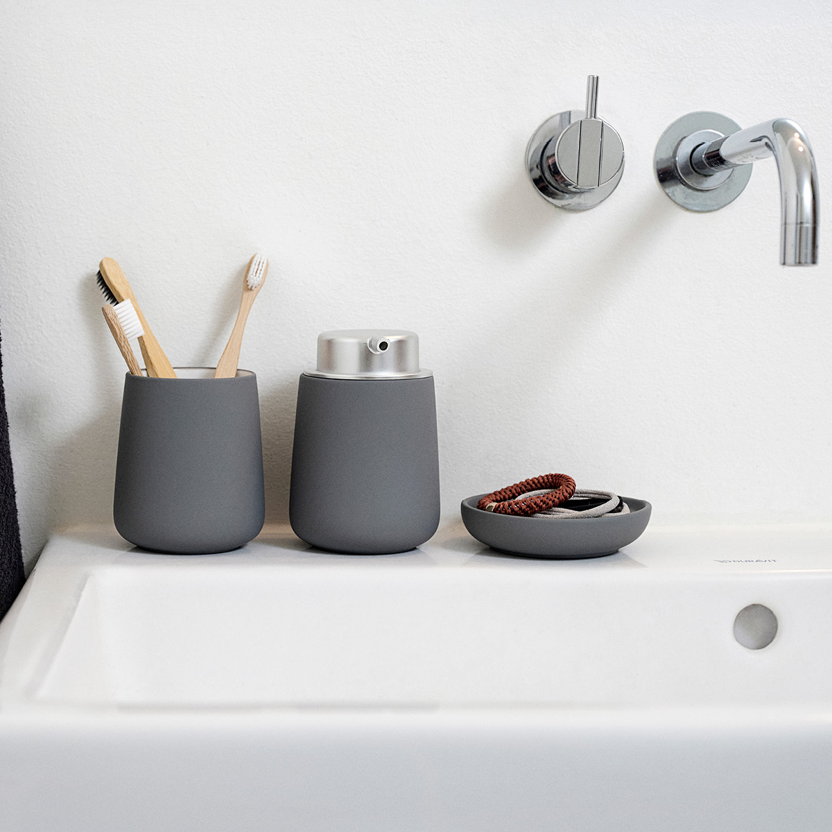 Zone Nova tvålpump 250 ml grå