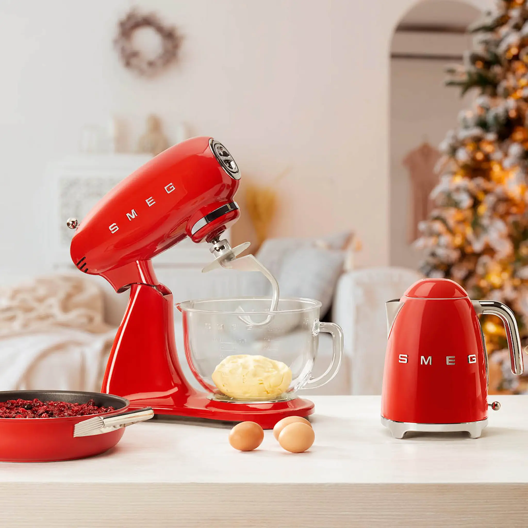 Smeg Smeg Köksmaskin SMF03 4,8 L Röd