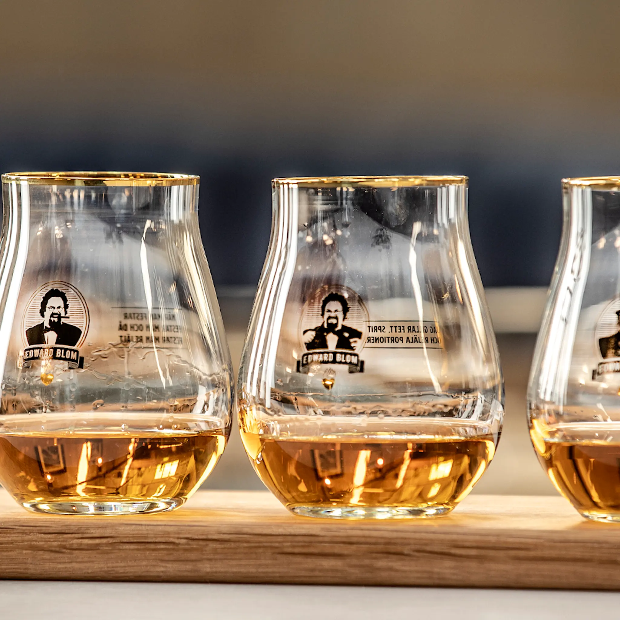 Edward Blom Viskilasi 42 cl Pidän rasvasta