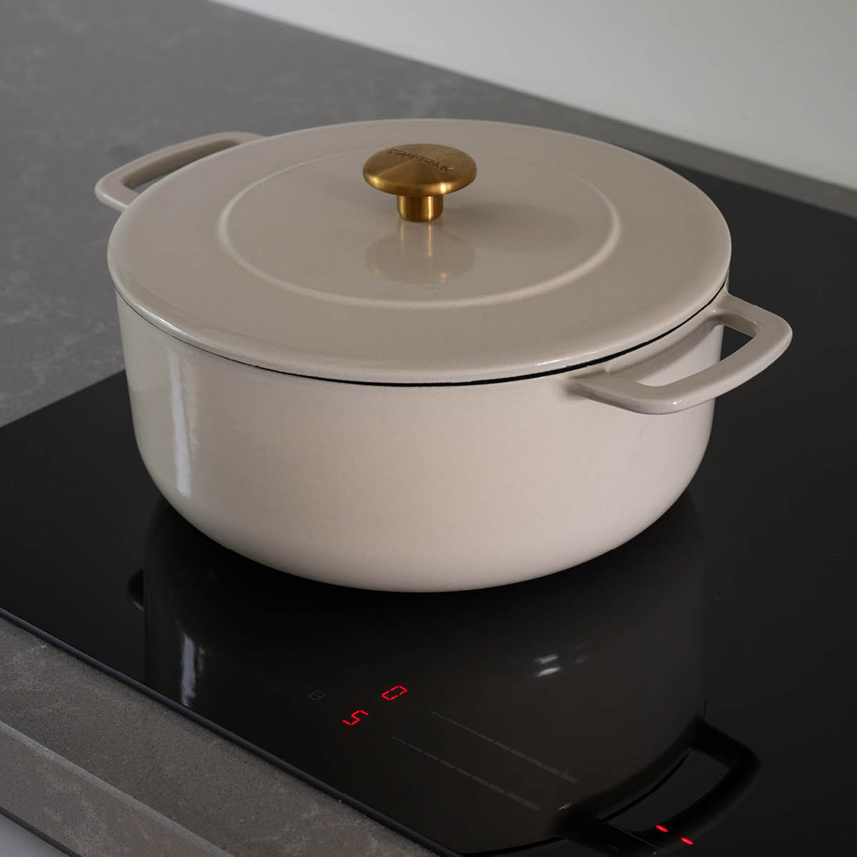 Combekk Gjutjärnsgryta 24 cm 3,8 L sand