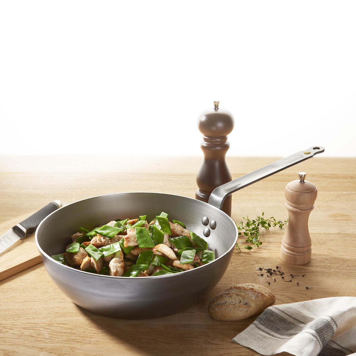 de Buyer Mineral B Element Sauteuse 28 cm