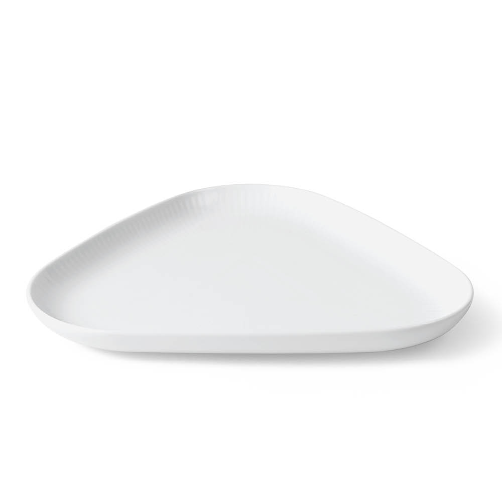 Royal Copenhagen Hvit Riflet trekantet fat 23 cm