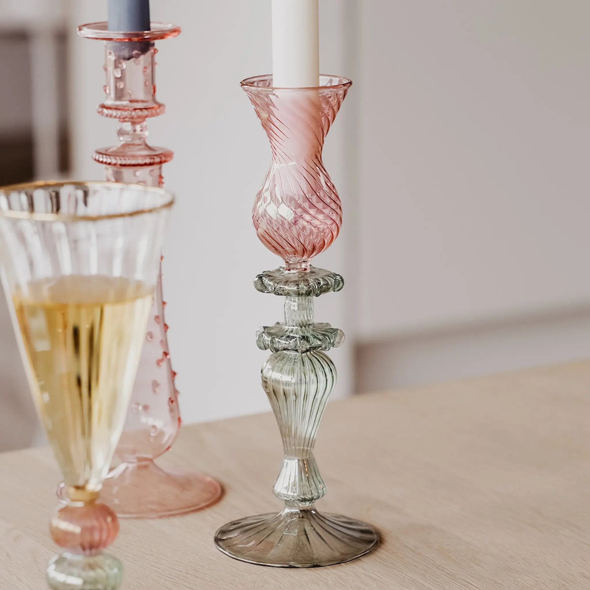 Moonlight Copenhagen Mary ljusstake 25 cm rosa/grön