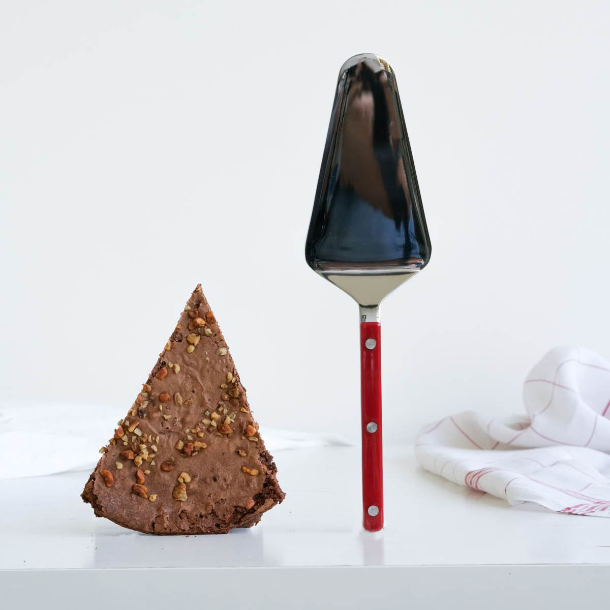 Sabre Bistrot kakespade 25 cm burgundy