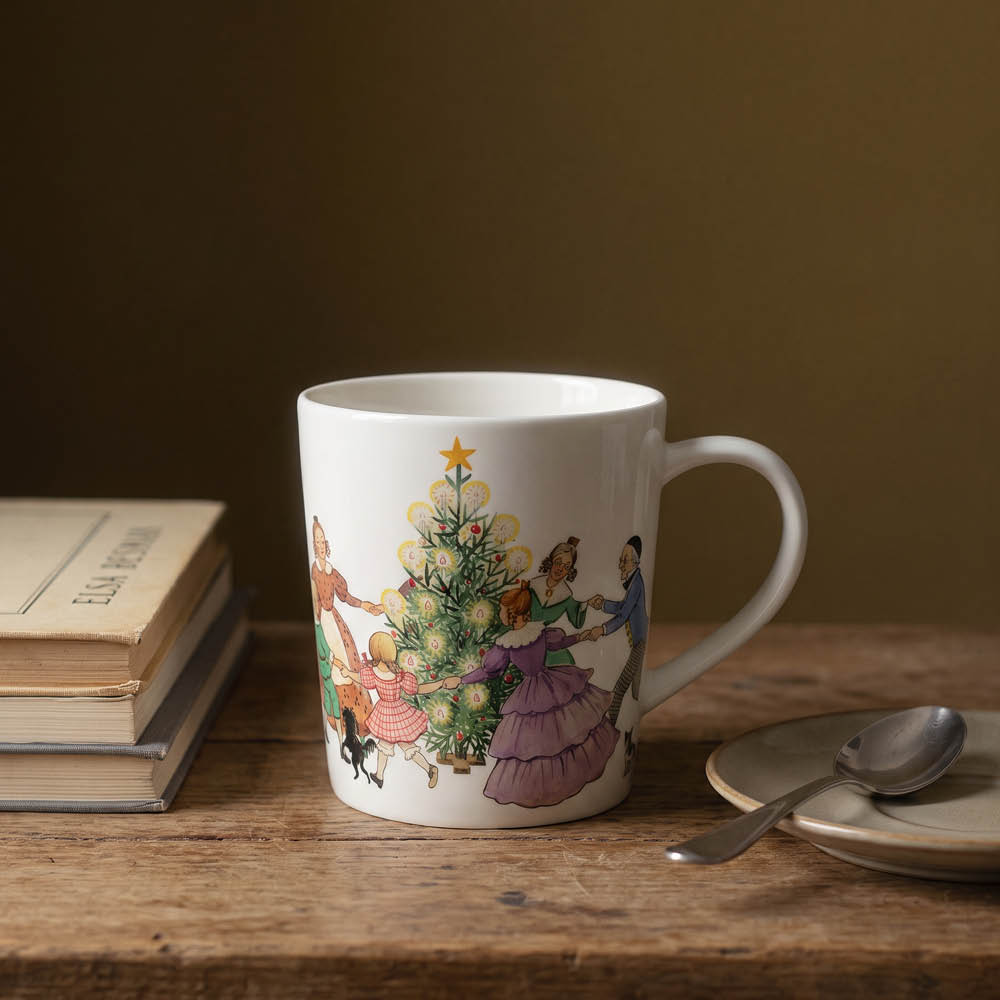 Design House Stockholm Elsa Beskow muki kahvalla 40 cl Dans runt granen
