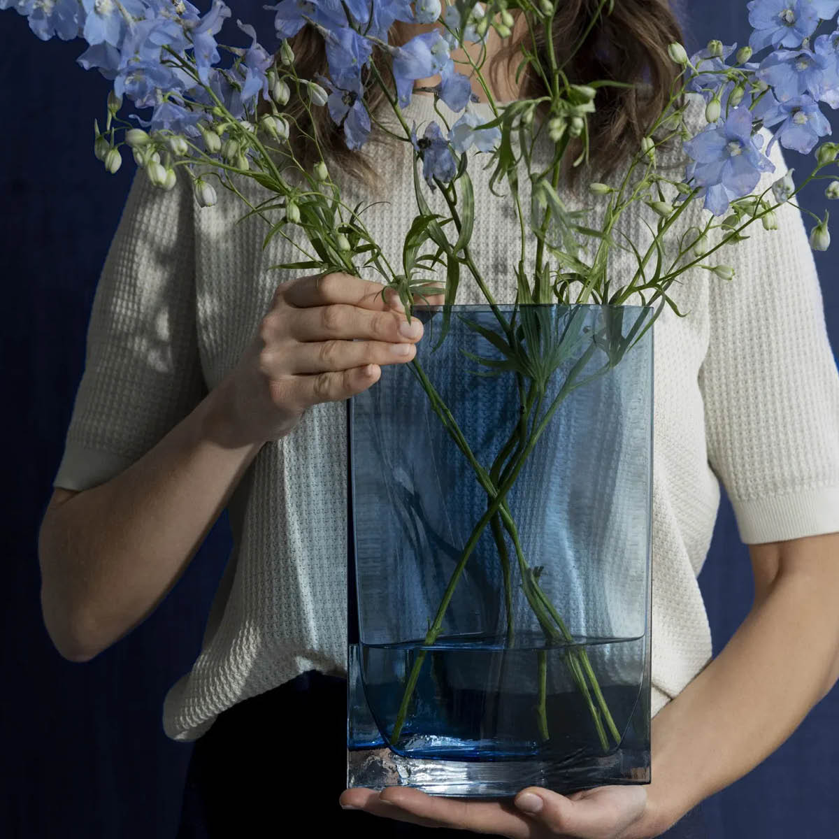 Blomus Duasis vas medium 28x18x10 cm blå