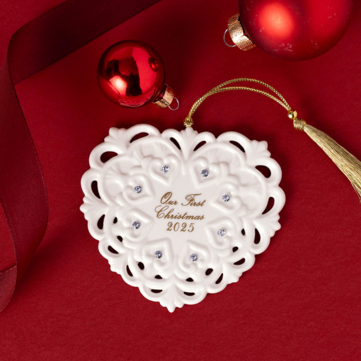 Villeroy & Boch Christmas Classic 2025 julgranspynt hjärta 9,5 cm