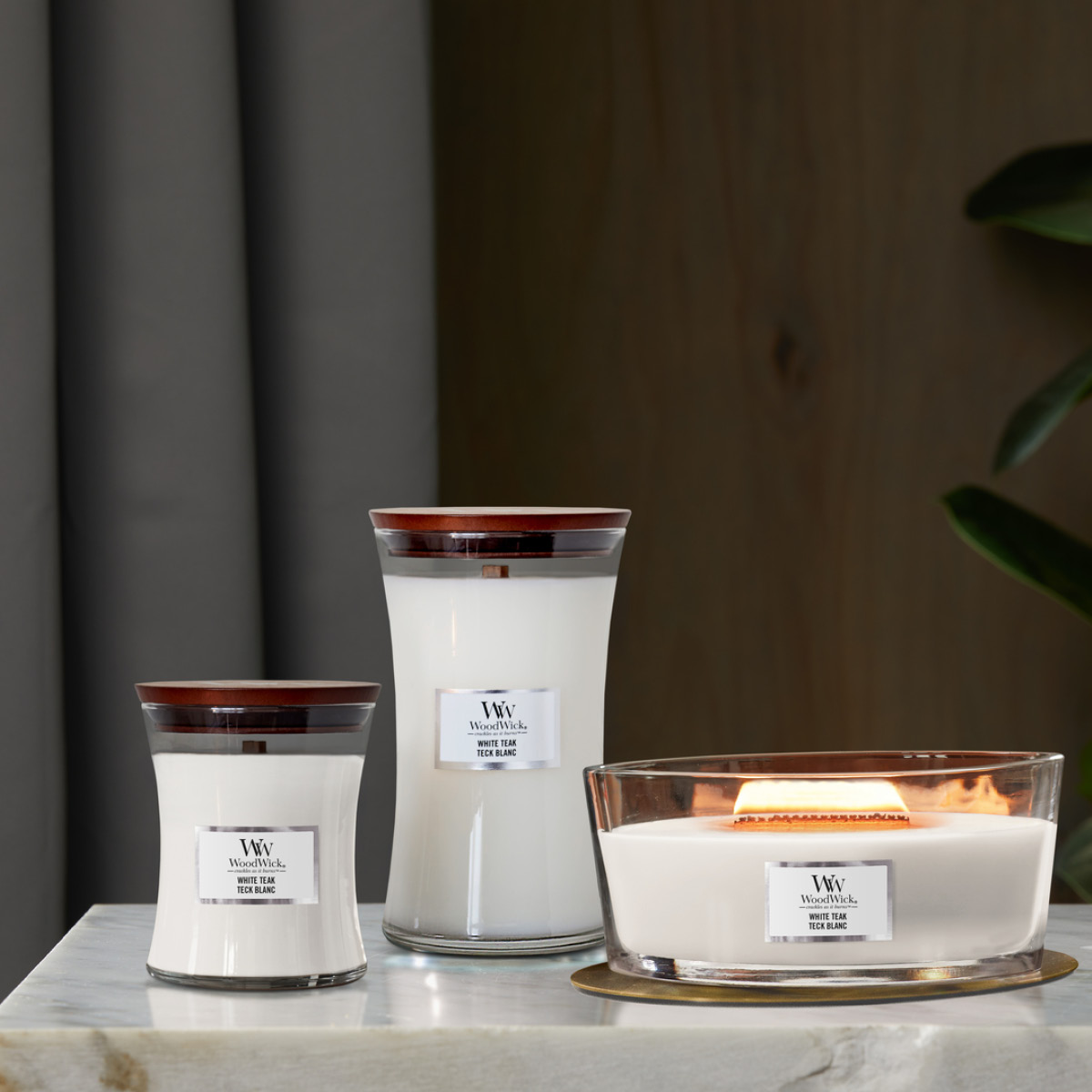 WoodWick Hourglass doftljus stor white teak
