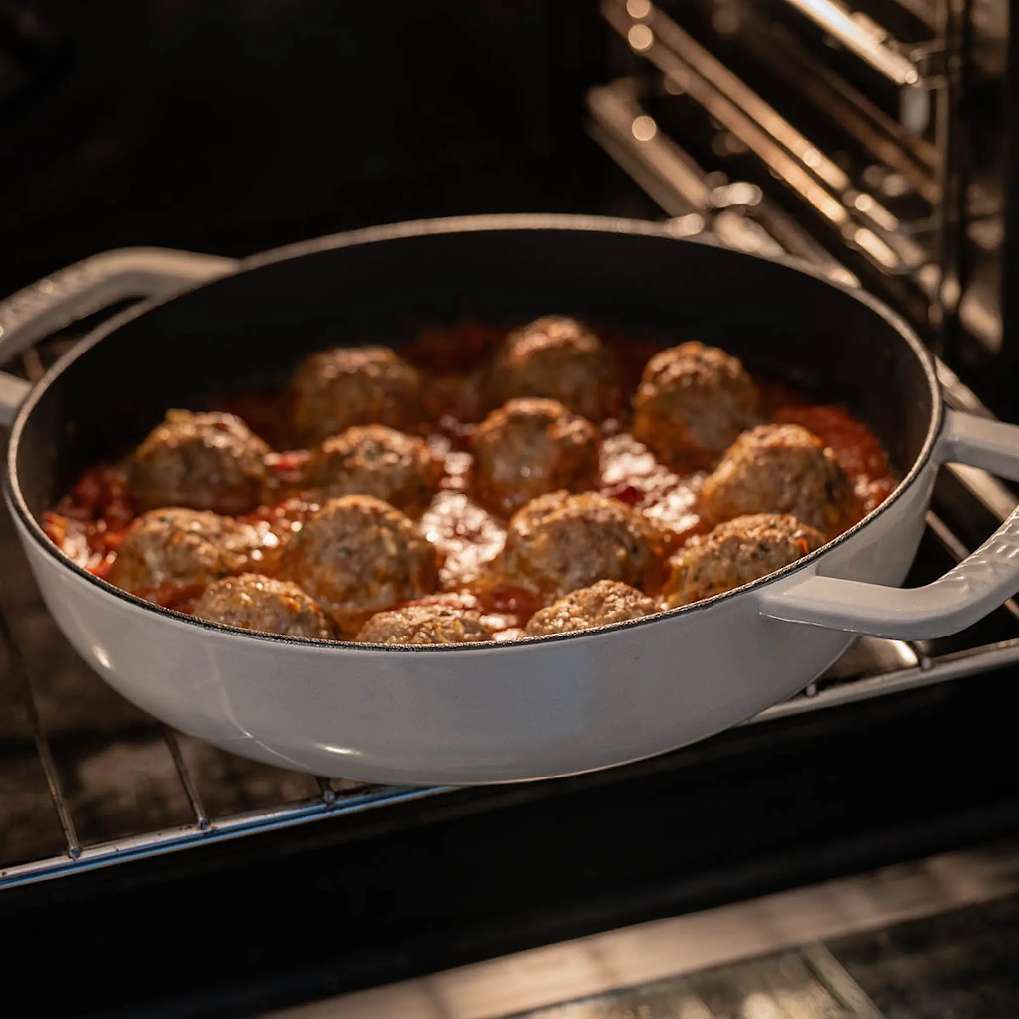 Combekk Braiser gjutjärnsgryta 28 cm 5 L sand