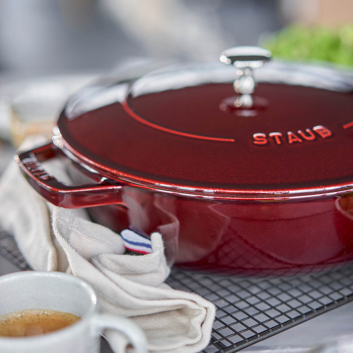 Staub Chistera Haudutuspannu 28 cm Grenadin