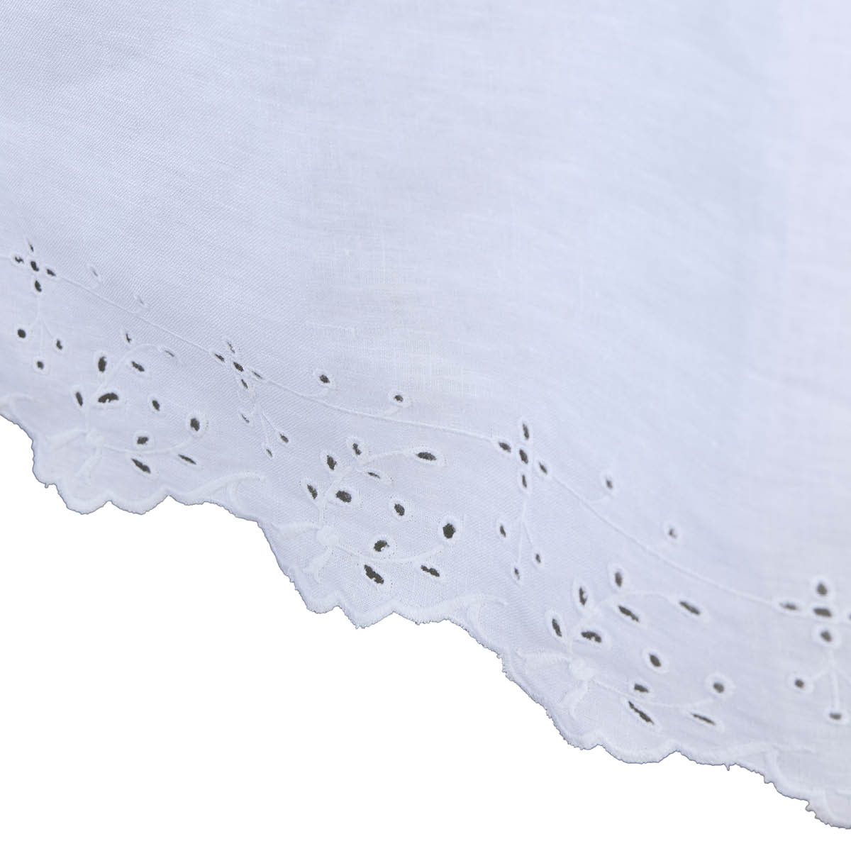 Lene Bjerre Anglaise duk 320x140 cm vit