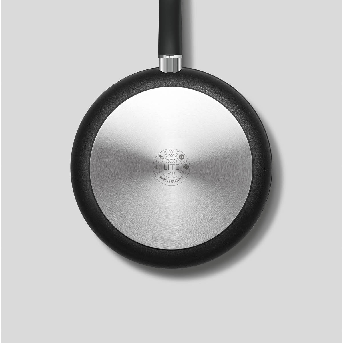 Woll Eco Lite stekepanne 24 cm svart