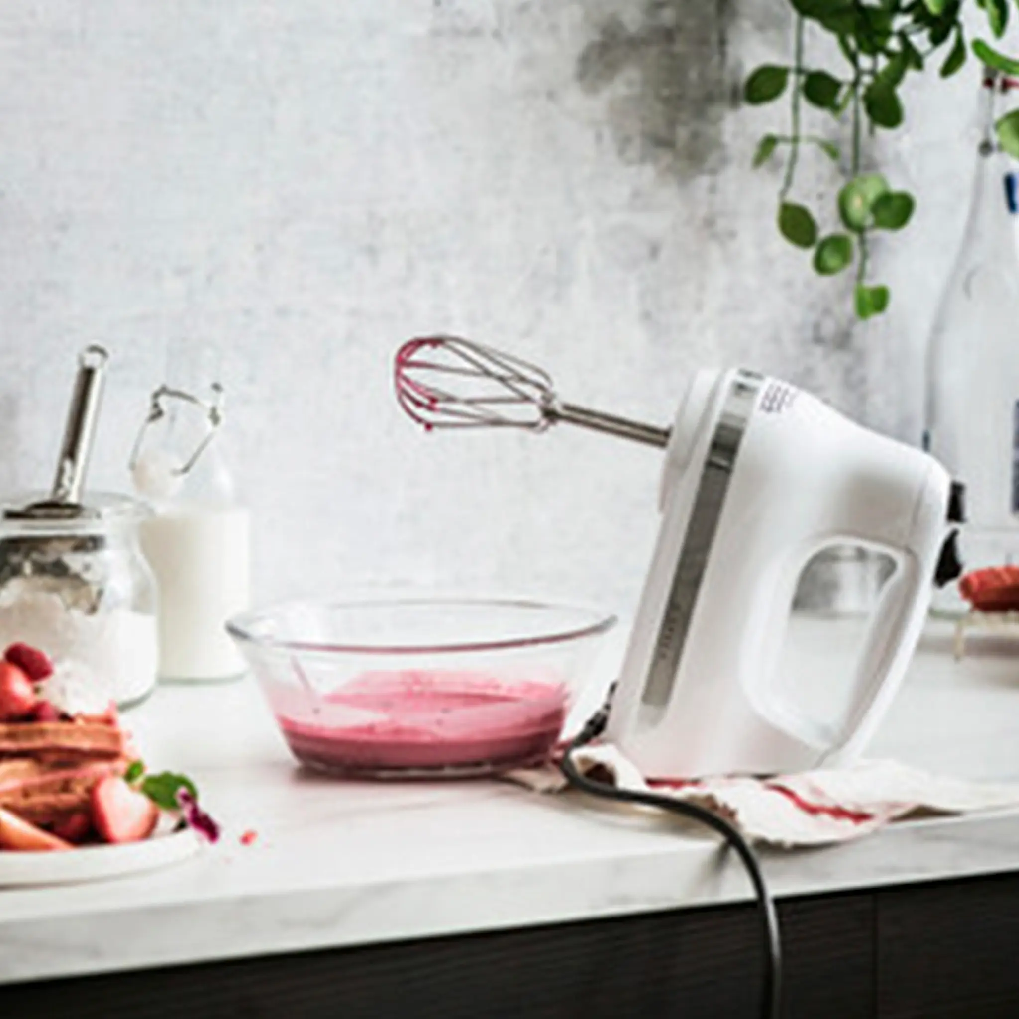 KitchenAid KitchenAid elvisp med 5 hastigheter 5KHM5110 vit