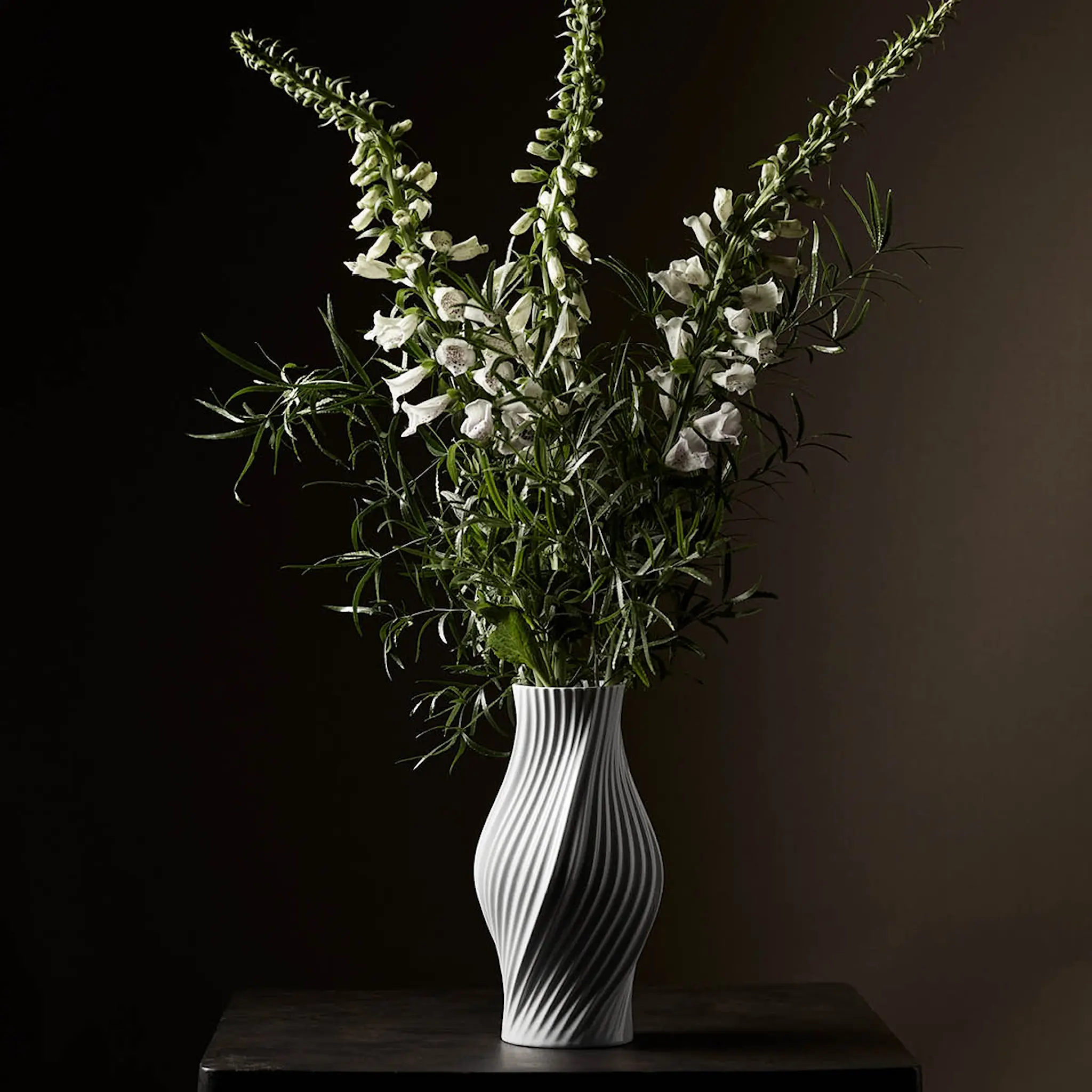 Lyngby Porcelæn Twist vas 31 cm vit