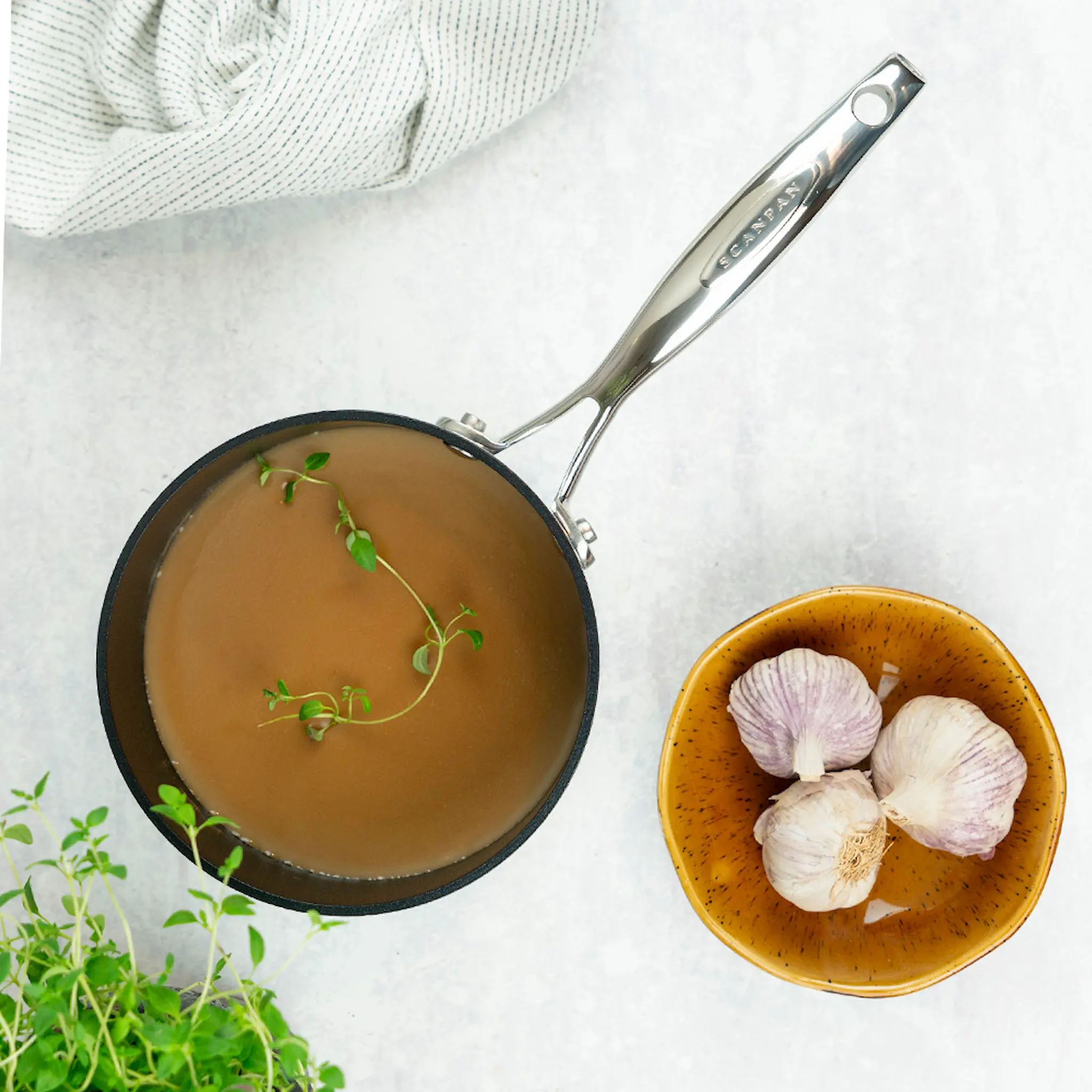 Scanpan HaptIQ Kattila kannella 1,8 L Ruostumaton