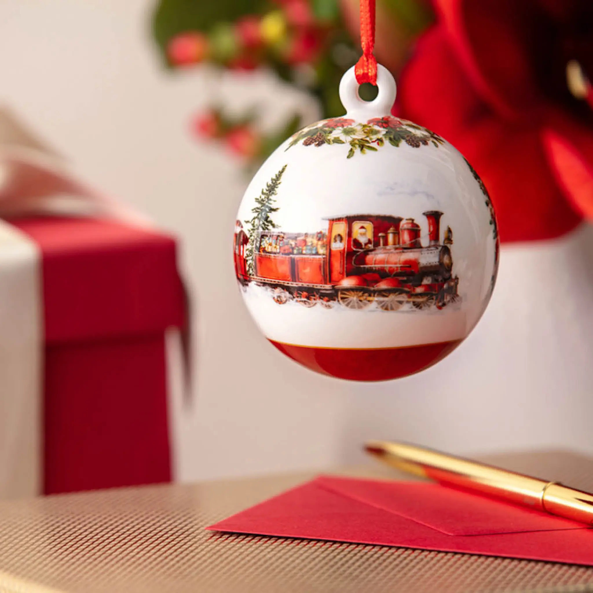 Villeroy & Boch Annual Christmas Edition juletrepynt 6,4x7,8 cm