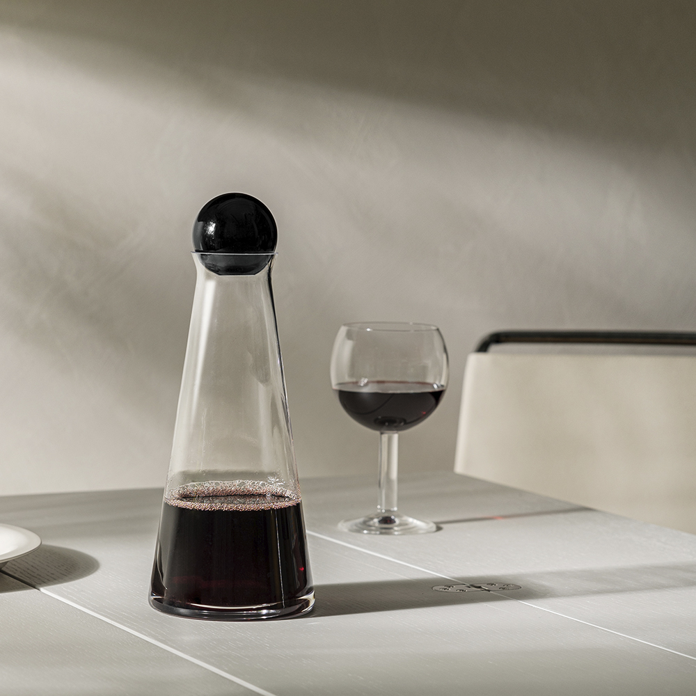 Design House Stockholm Fia karaffel 100 cl svart