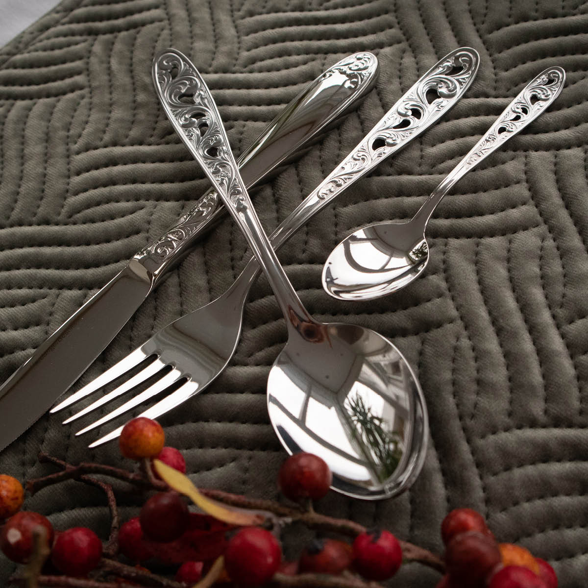 Hardanger bestikk Kristin Aterimet 24 osaa