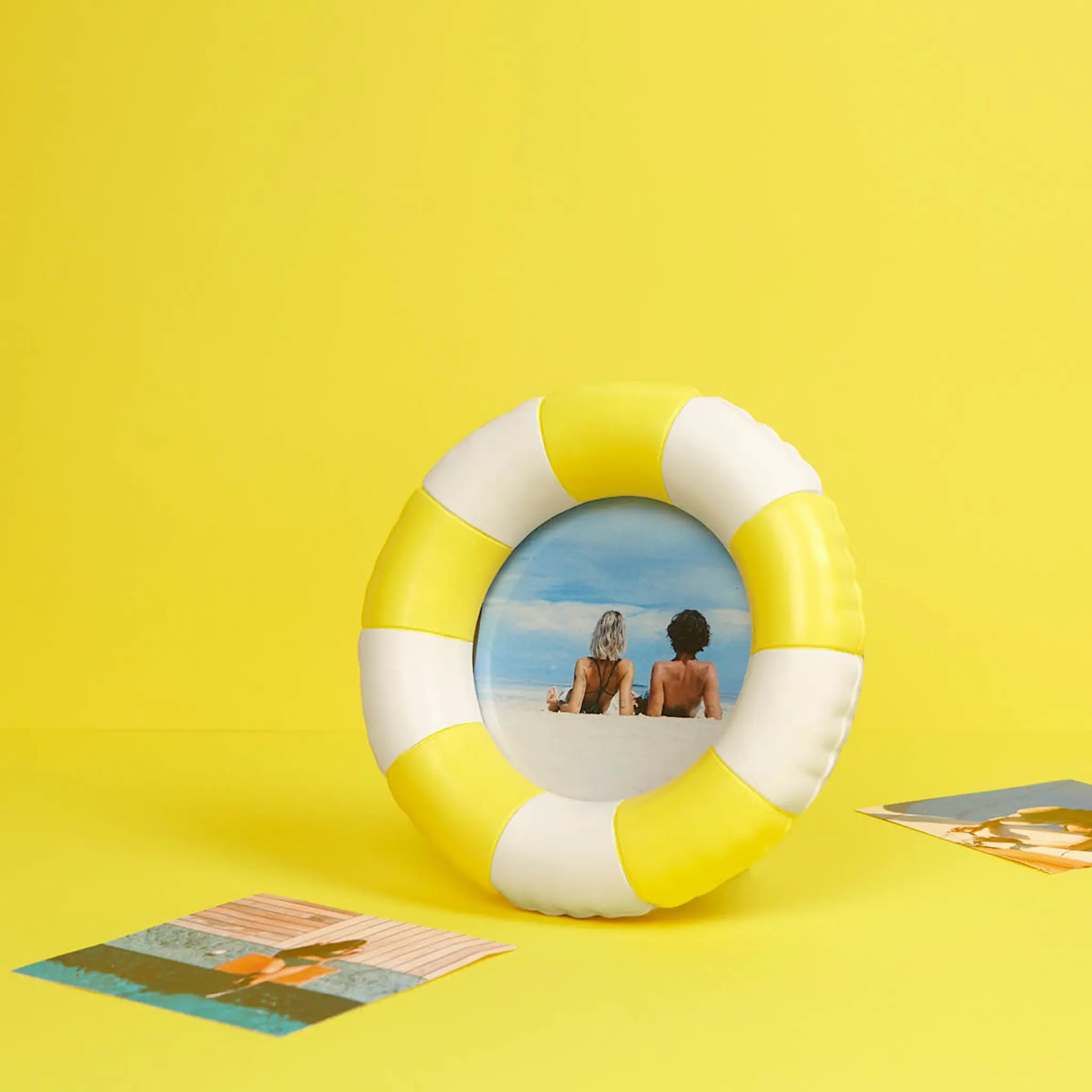 Balvi Floats fotoram 17,2 cm gul/vit