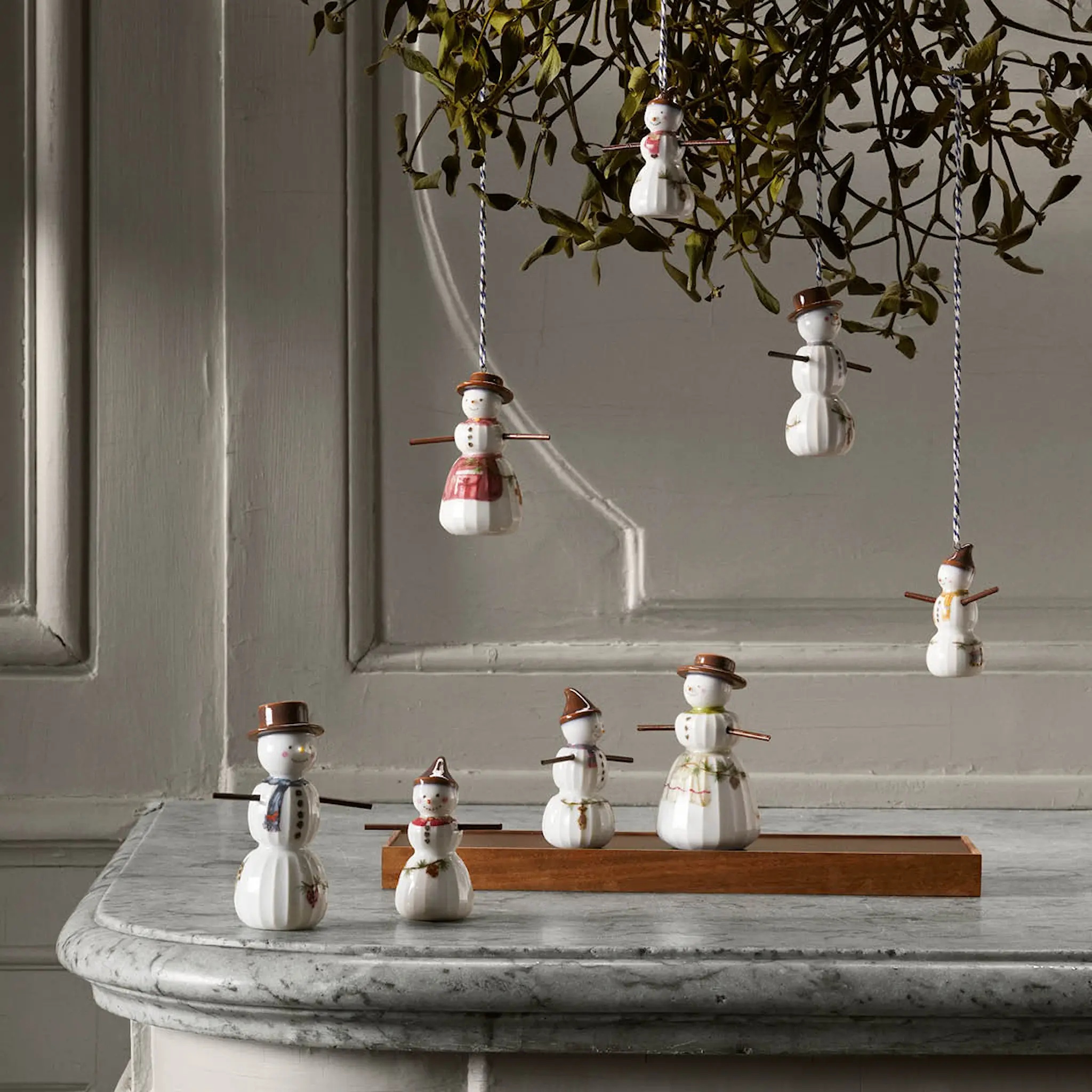 Kähler Hammershøi Christmas Riippukoriste lumiukko 9,5 cm