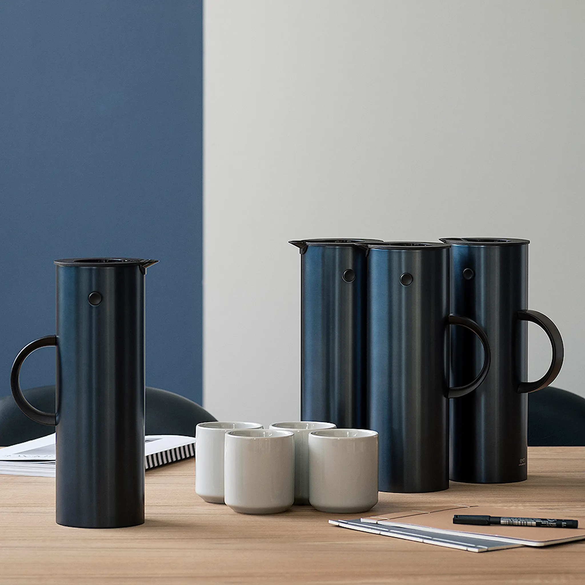 Stelton EM77 Termoskanna 1 L Svart
