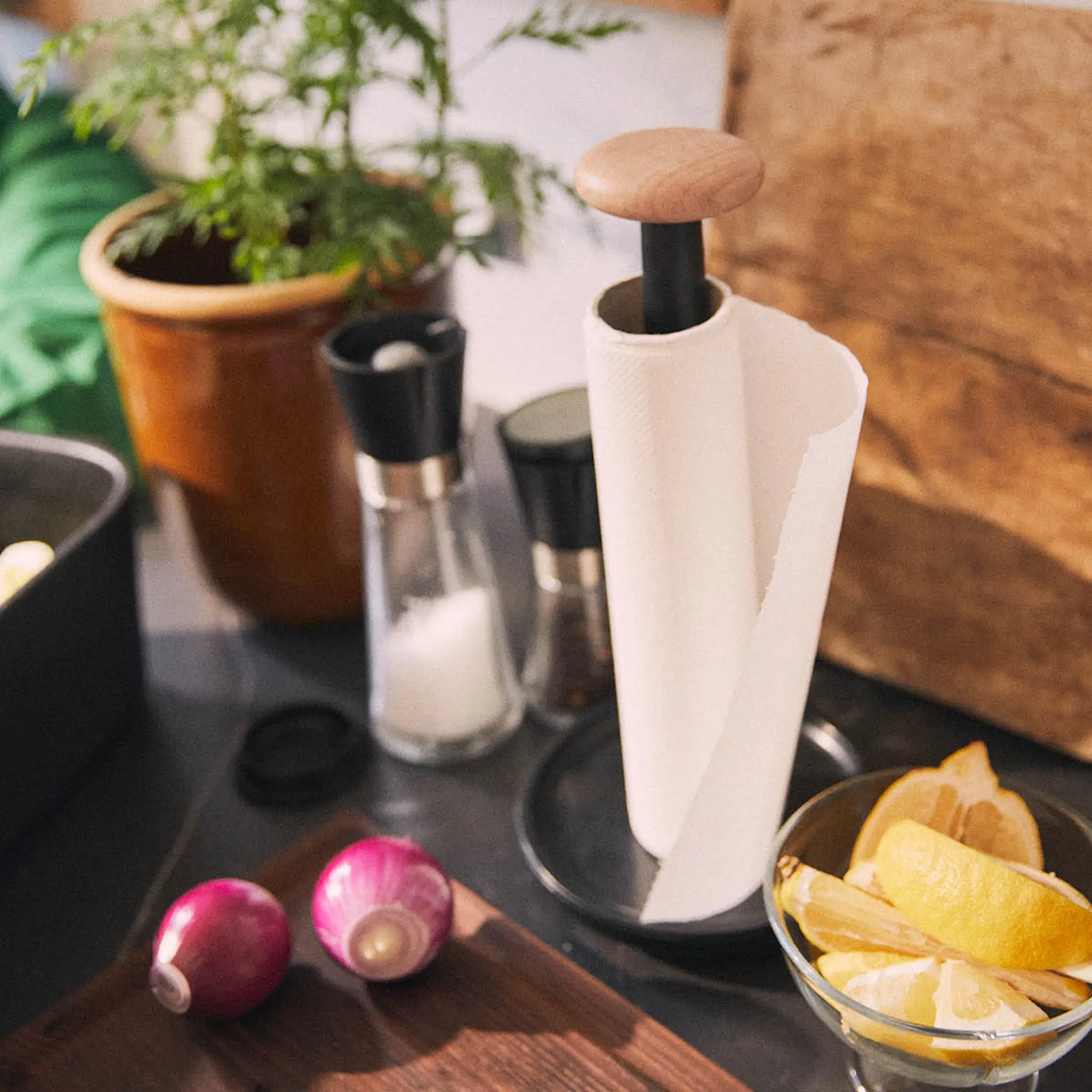 Rosendahl Paper Pal hushållspappershållare 30 cm svart