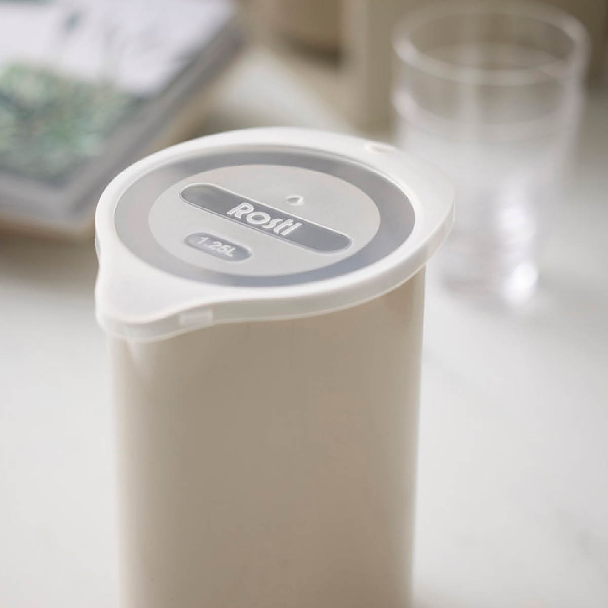 Rosti Classic miksekanne med lokk 1,25L Humus