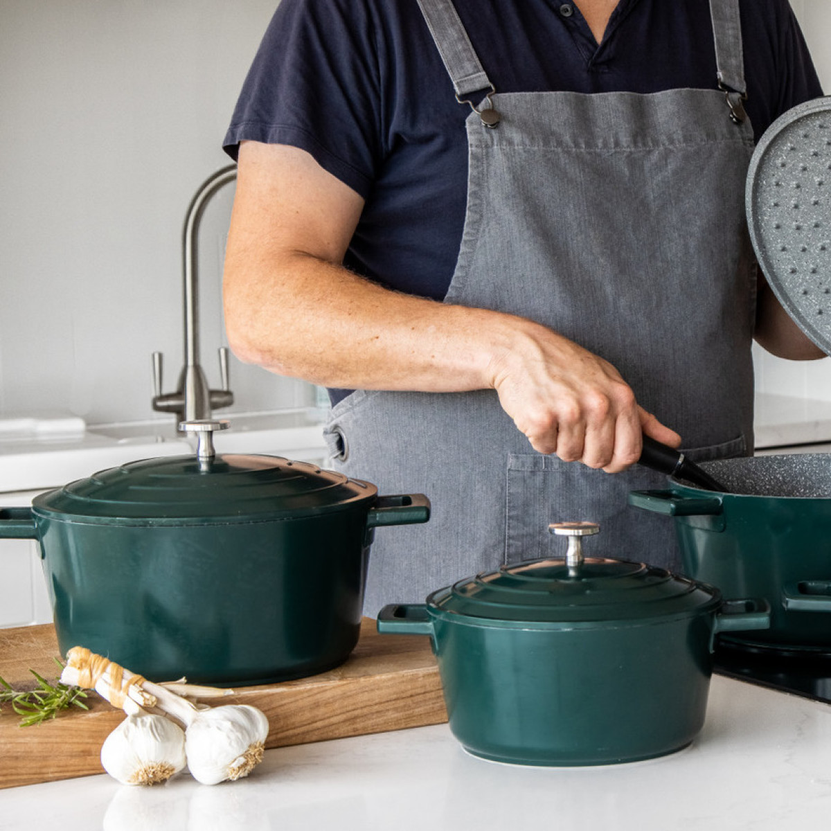 MasterClass Cast Aluminium gryta 2,5 L hunter green