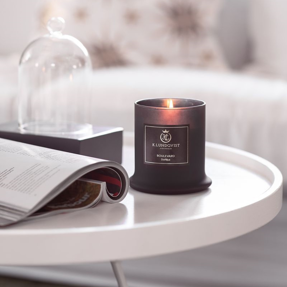 K. Lundqvist Stockholm Doftljus med glaskupa black cashmere