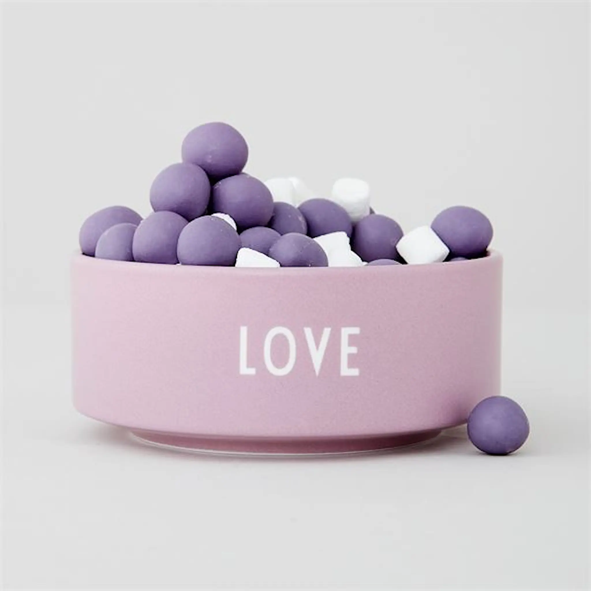 Design Letters Favourite Skål Love 30 cl Lila