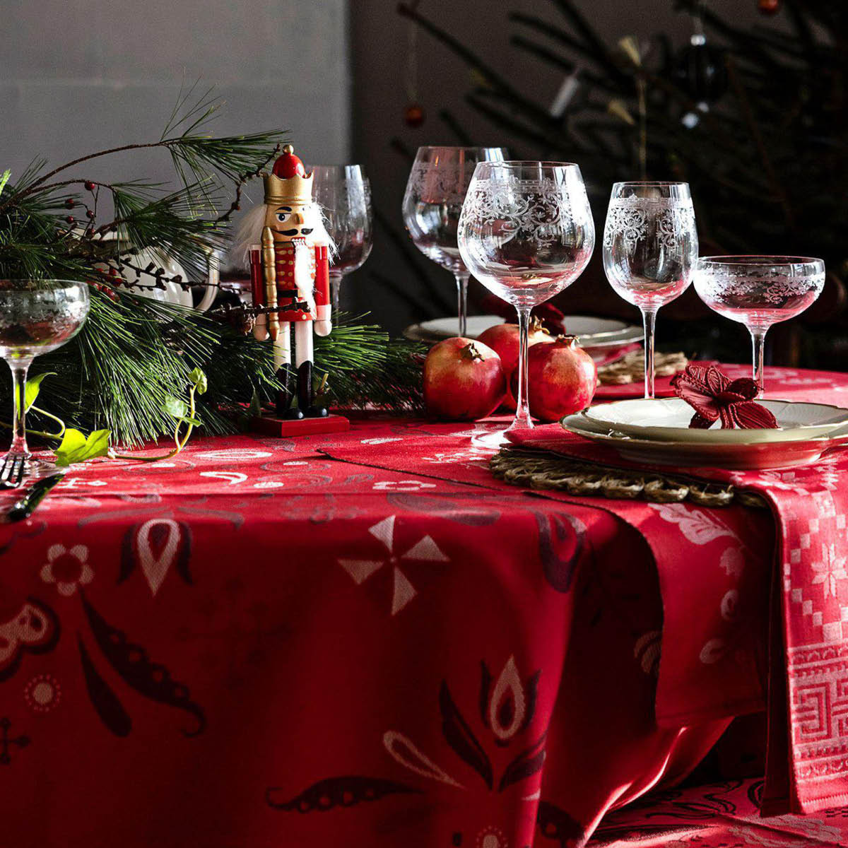 Ekelund Torplyckan Pöytäliina 145x145 cm Punainen