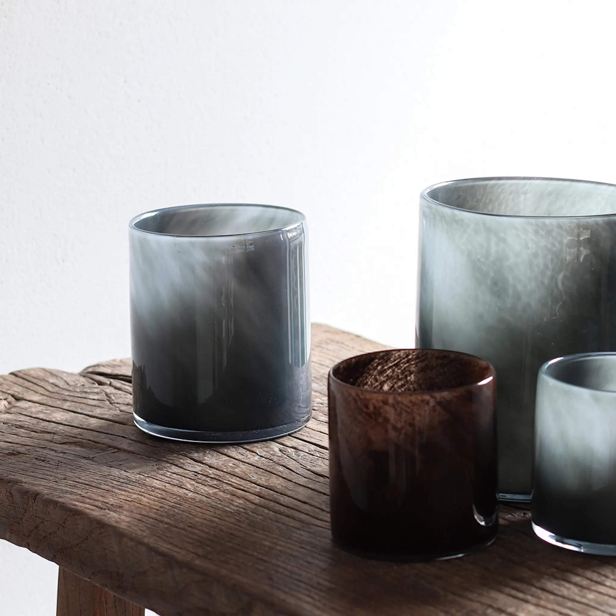 Tell Me More Lyric Ljuslykta Glas 15x18 cm Mörk Grå