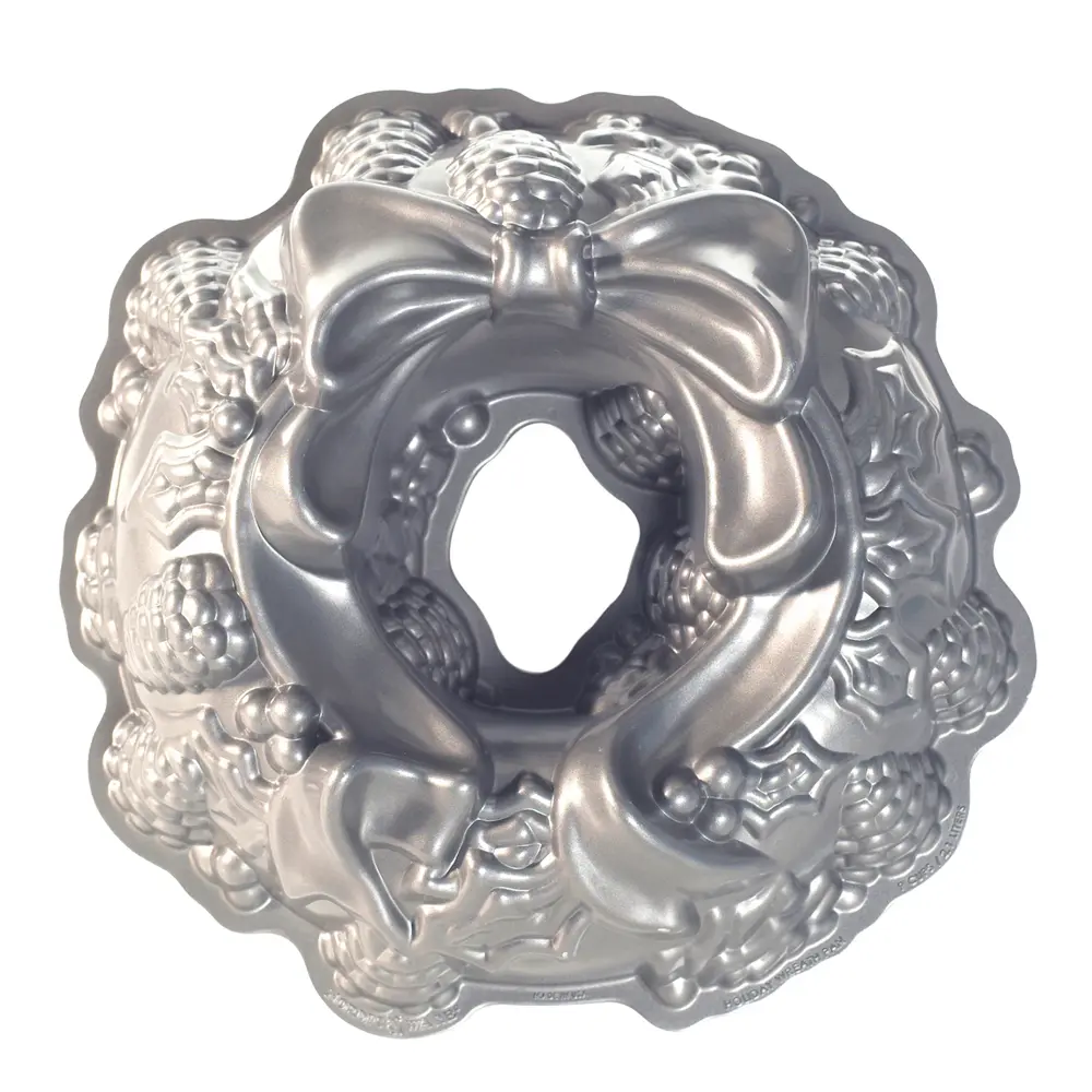 Kakkuvuoka Holiday Wreath 210 cl