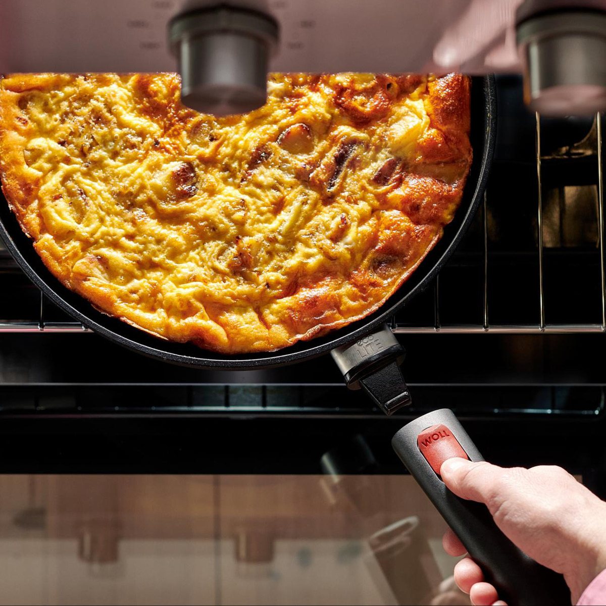 Woll ECO Lite QXR Stekpanna 28 cm avtagbart handtag Svart