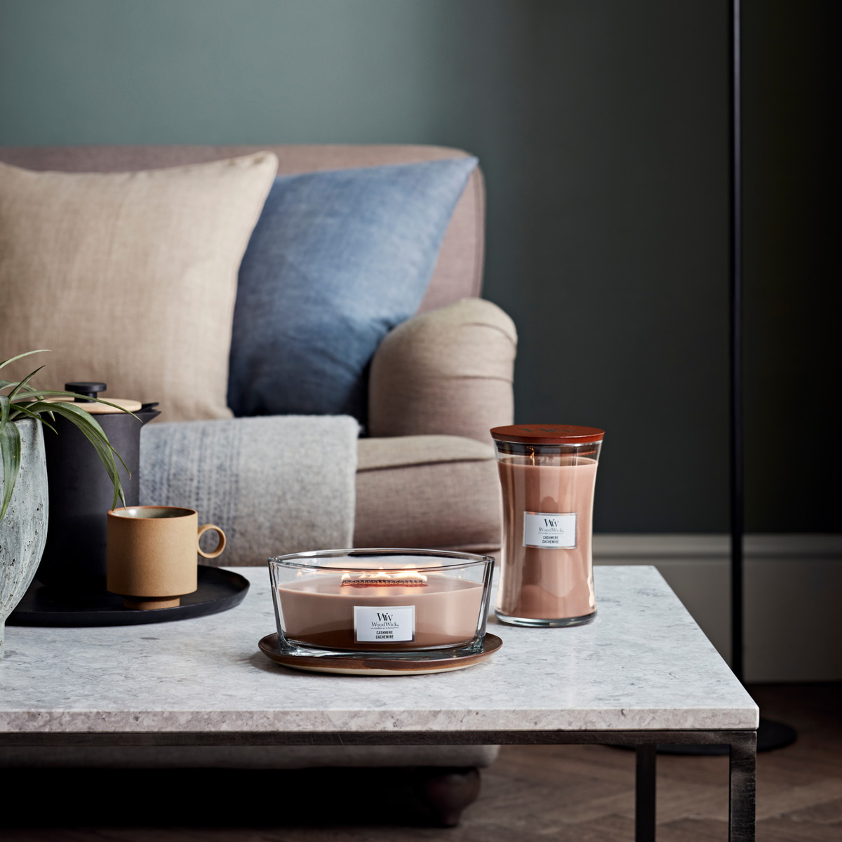 WoodWick Hourglass duftlys stor cashmere