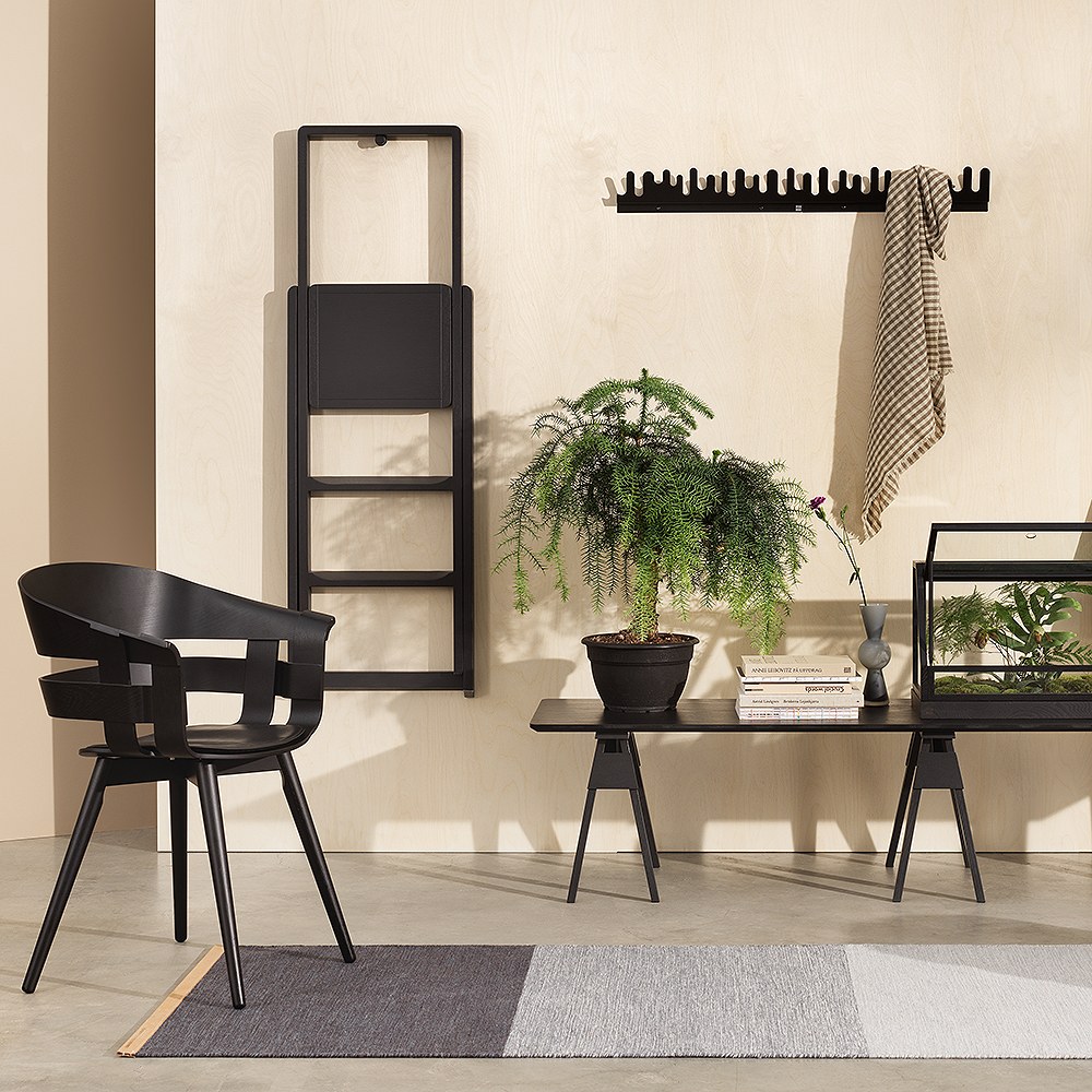 Design House Stockholm Step Stege 45x132 cm Mattlackad svart