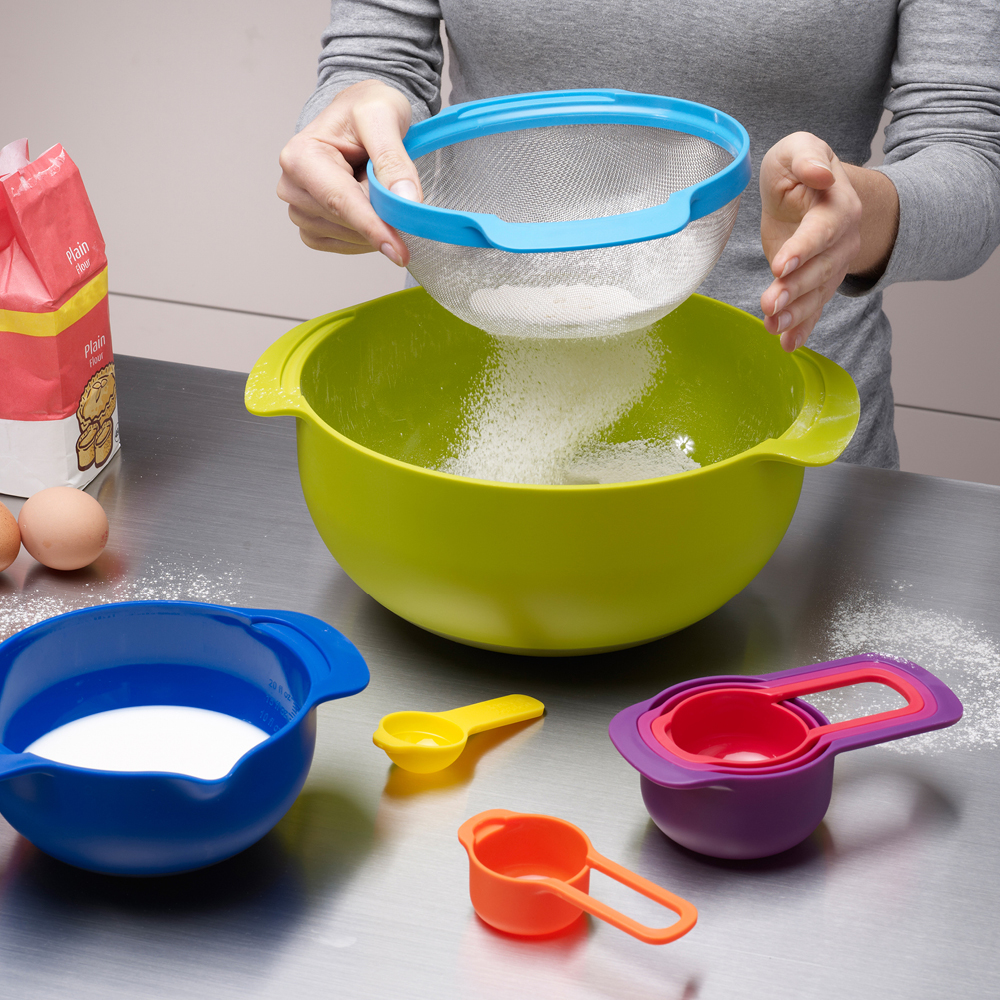 Joseph Joseph Nest PlusS9 Kulho + Mittalusikka 9 osaa Monivärinen