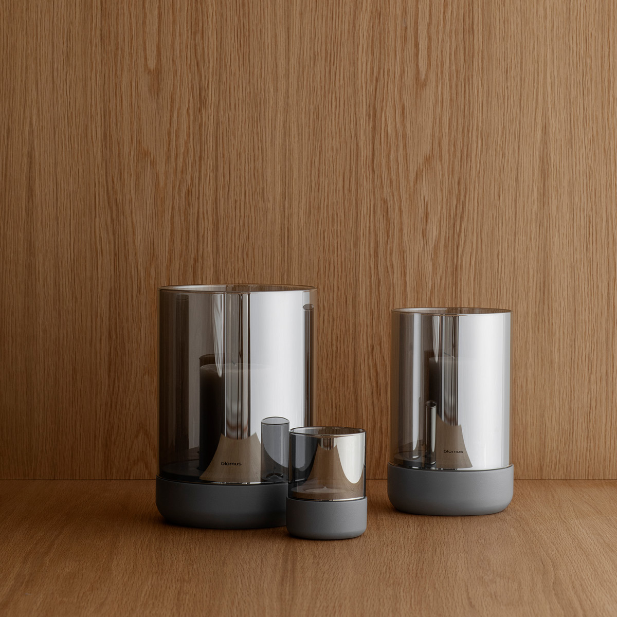 Blomus Calma ljuslykta L 22,5 cm stålgrå smoke