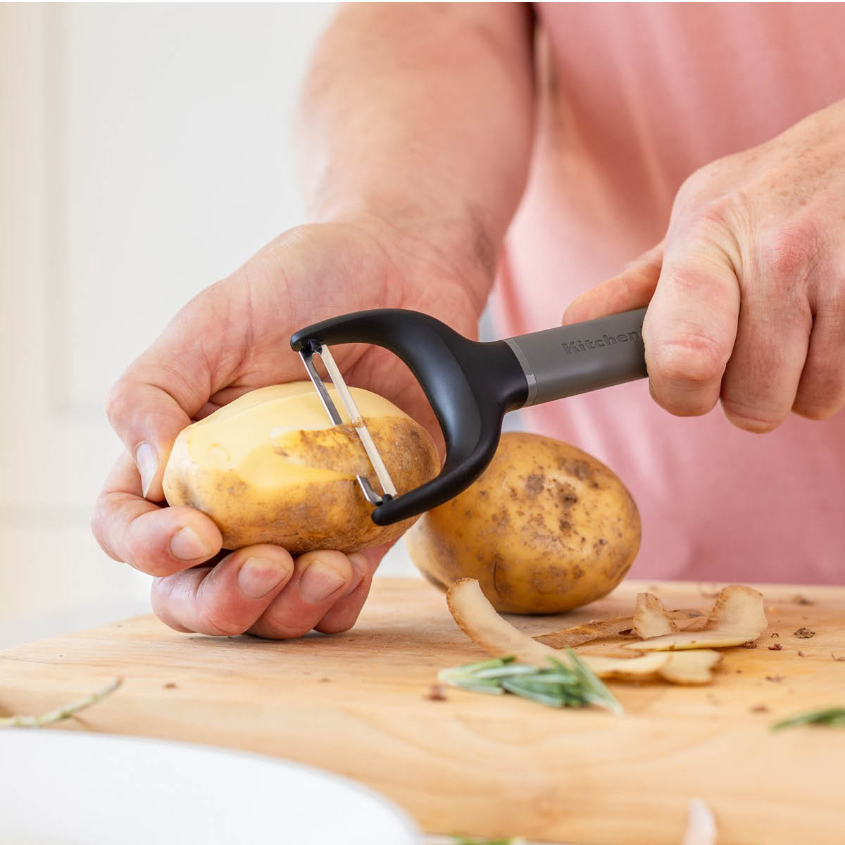 KitchenAid KitchenAid Classic Kuorija Y-malli 18 cm Charcoal Grey