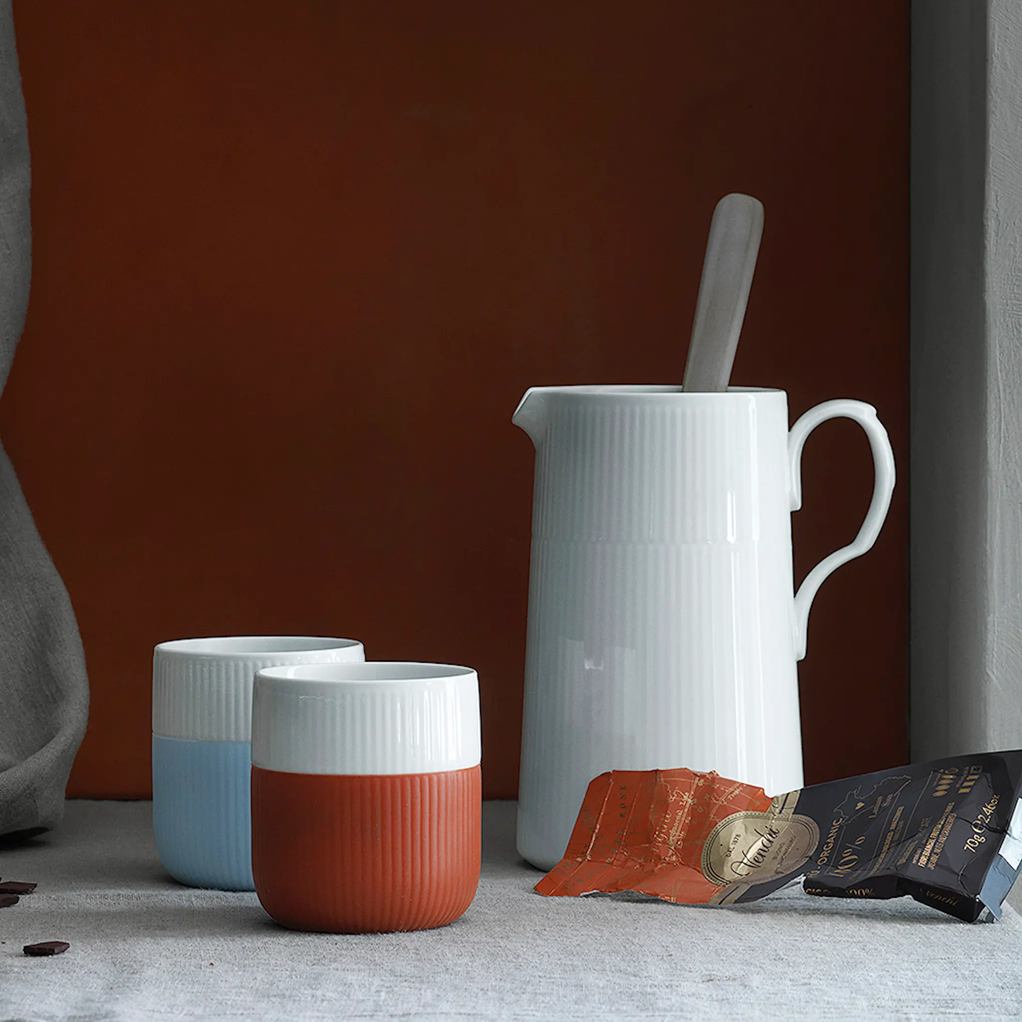 Royal Copenhagen Fluted Contrast Mugg 35 cl Duvblå