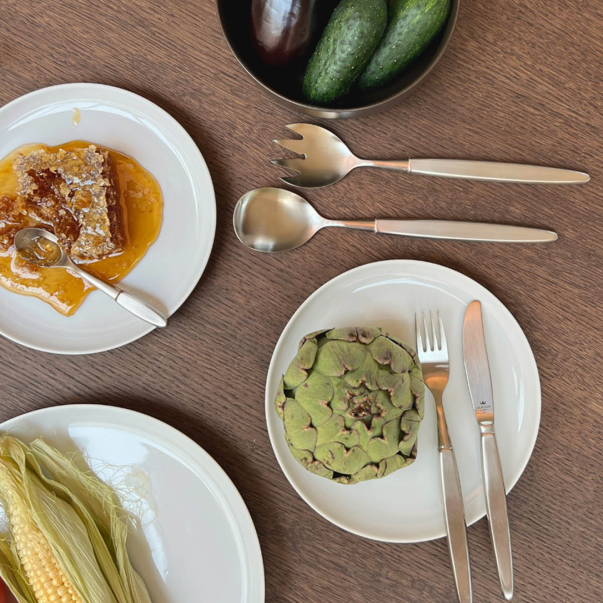 Skaugum Salaattiottimet 2 osaa Harjattu teräs