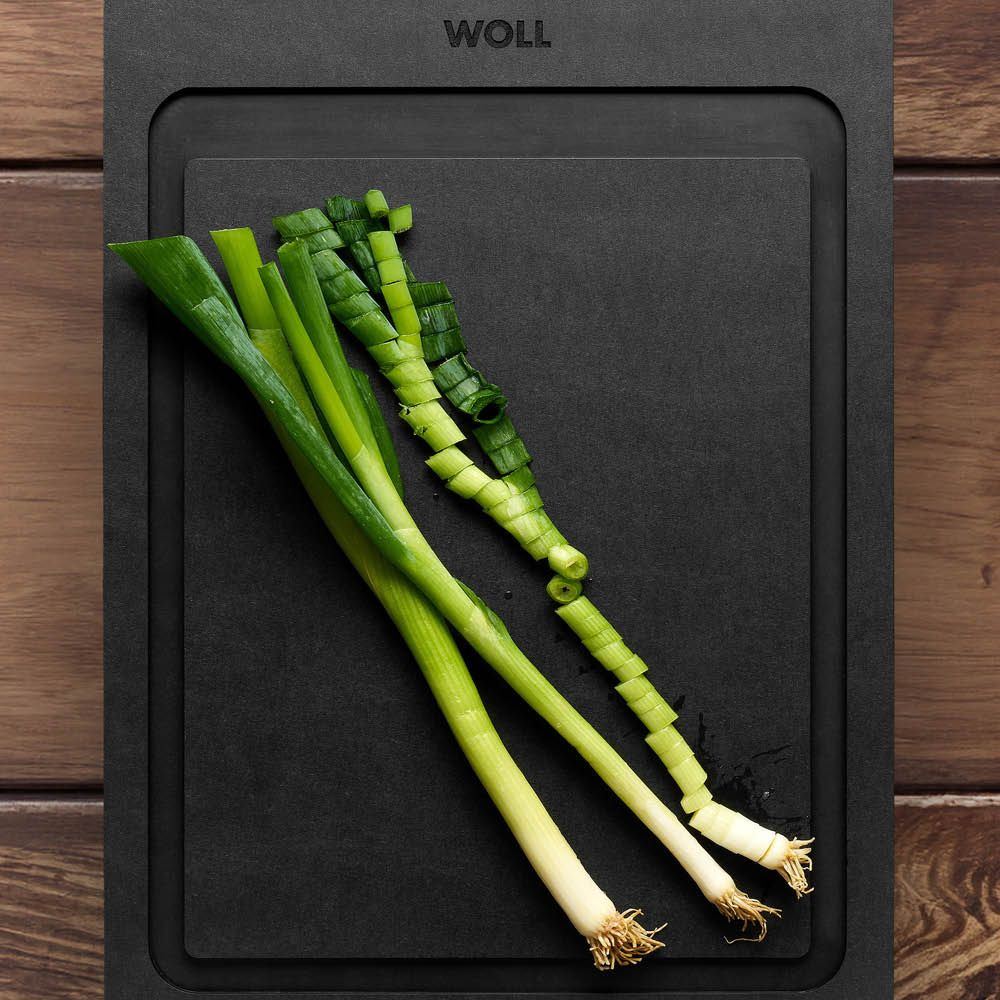 Woll Cut it skärbräda 30x22,5 cm svart