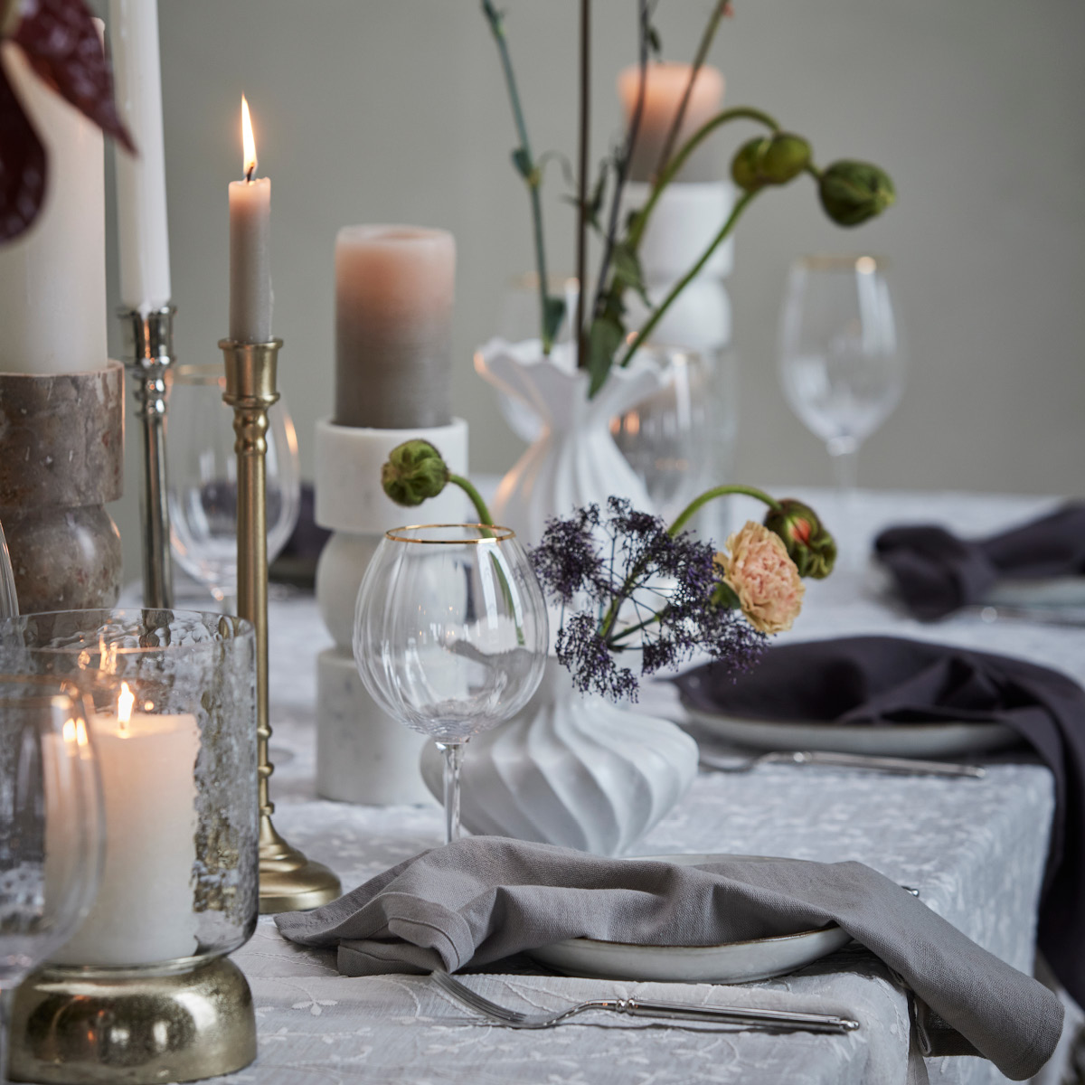 Lene Bjerre Susille vas 14 cm vit