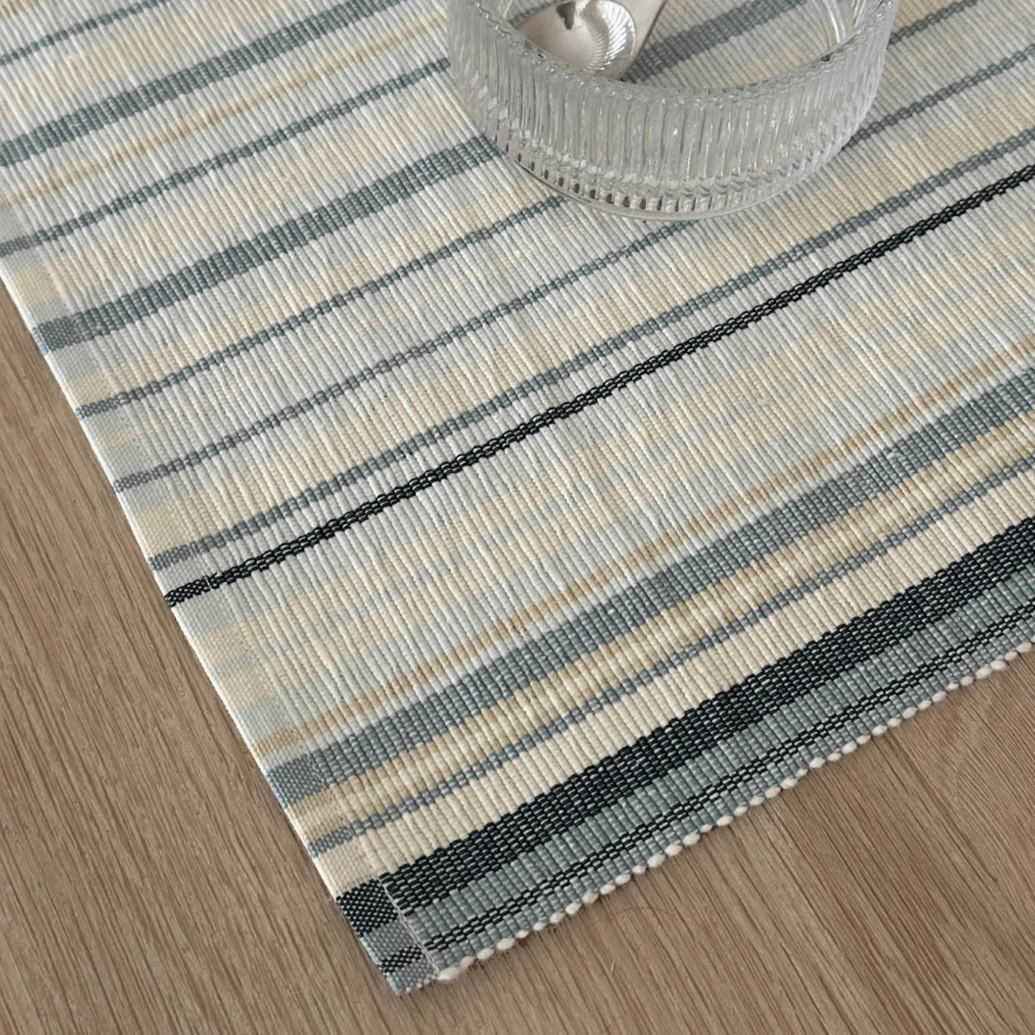 Stelton Vibeke Klint pöytätabletti ohut viiva 33x48 cm sininen