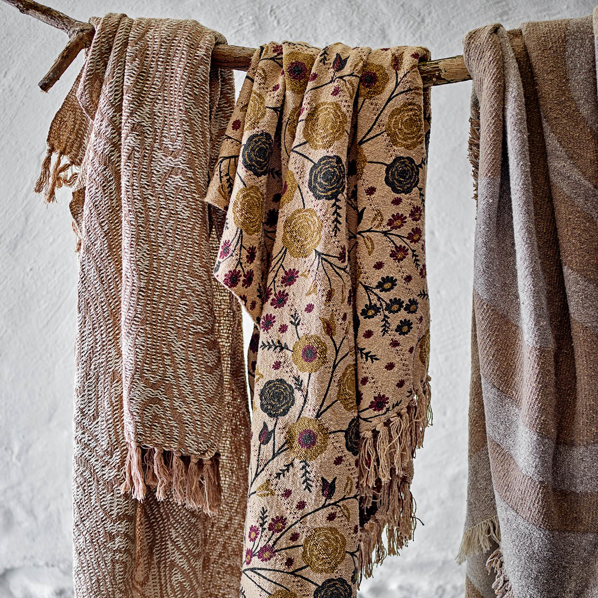 Bloomingville Salobre pläd 160x130 cm röd/natur