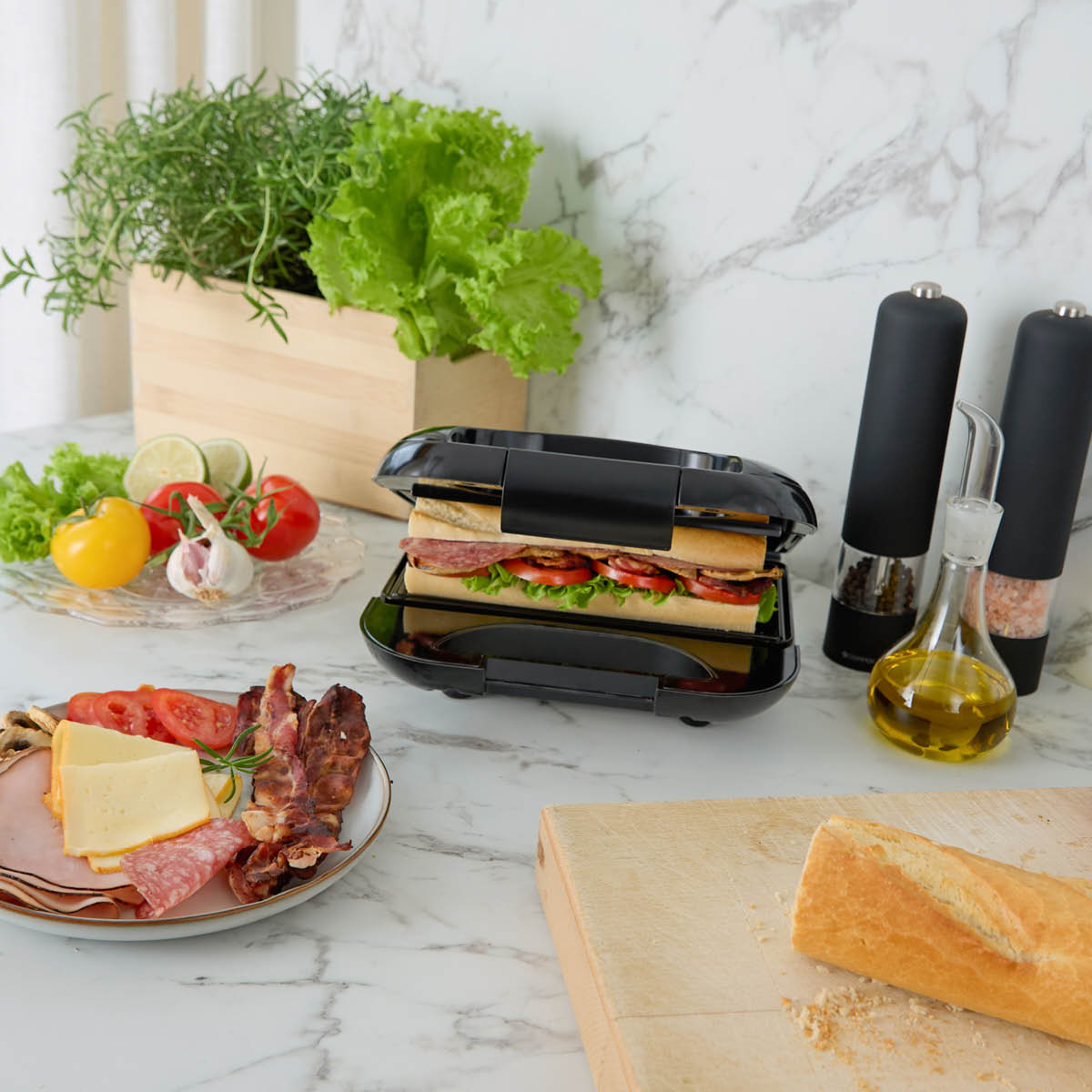 CHAMPION Smörgåsgrill SG400 22x12 cm 750W svart