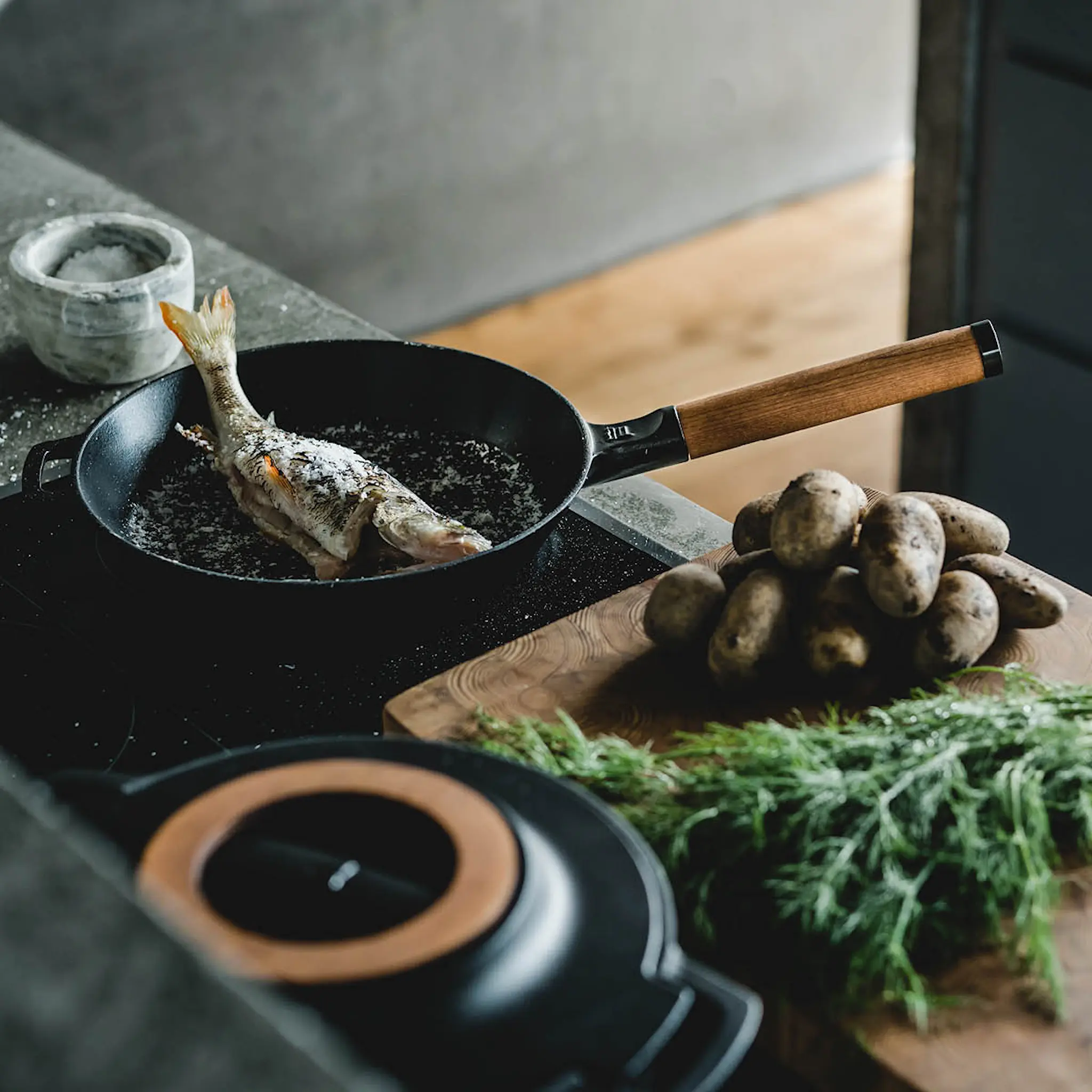 Fiskars Norden stekepanne 26 cm støpejern hover