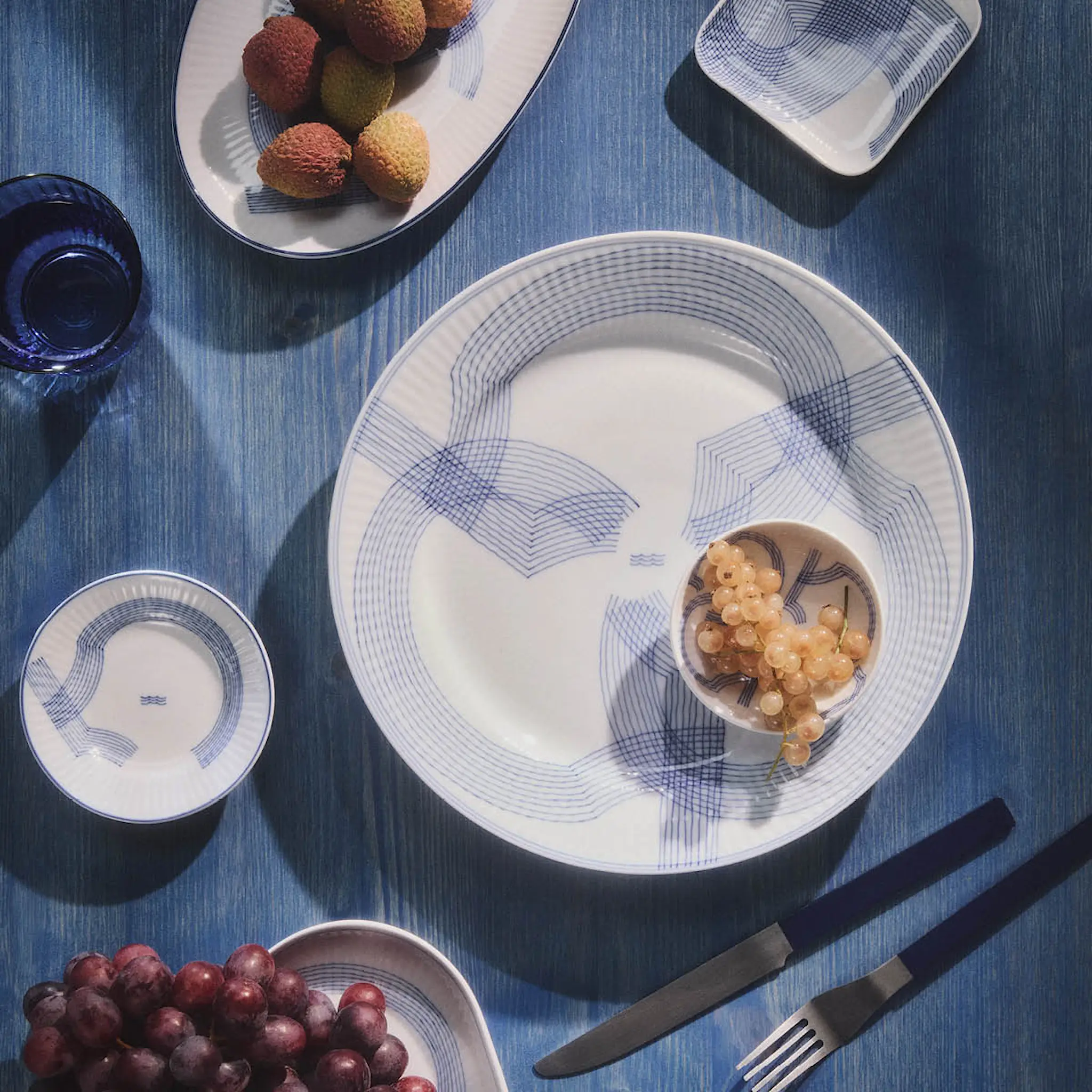 Royal Copenhagen MOTIF Lautanen 27 cm